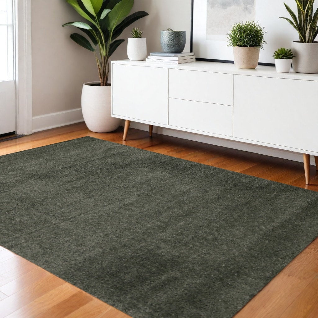 Homeroots Solid Color Modern Rectangle Area Rug 4 X 6