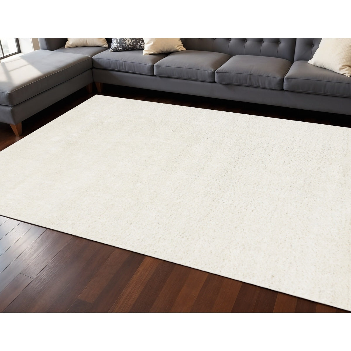 Homeroots Solid Color Modern Rectangle Area Rug 8 X 11