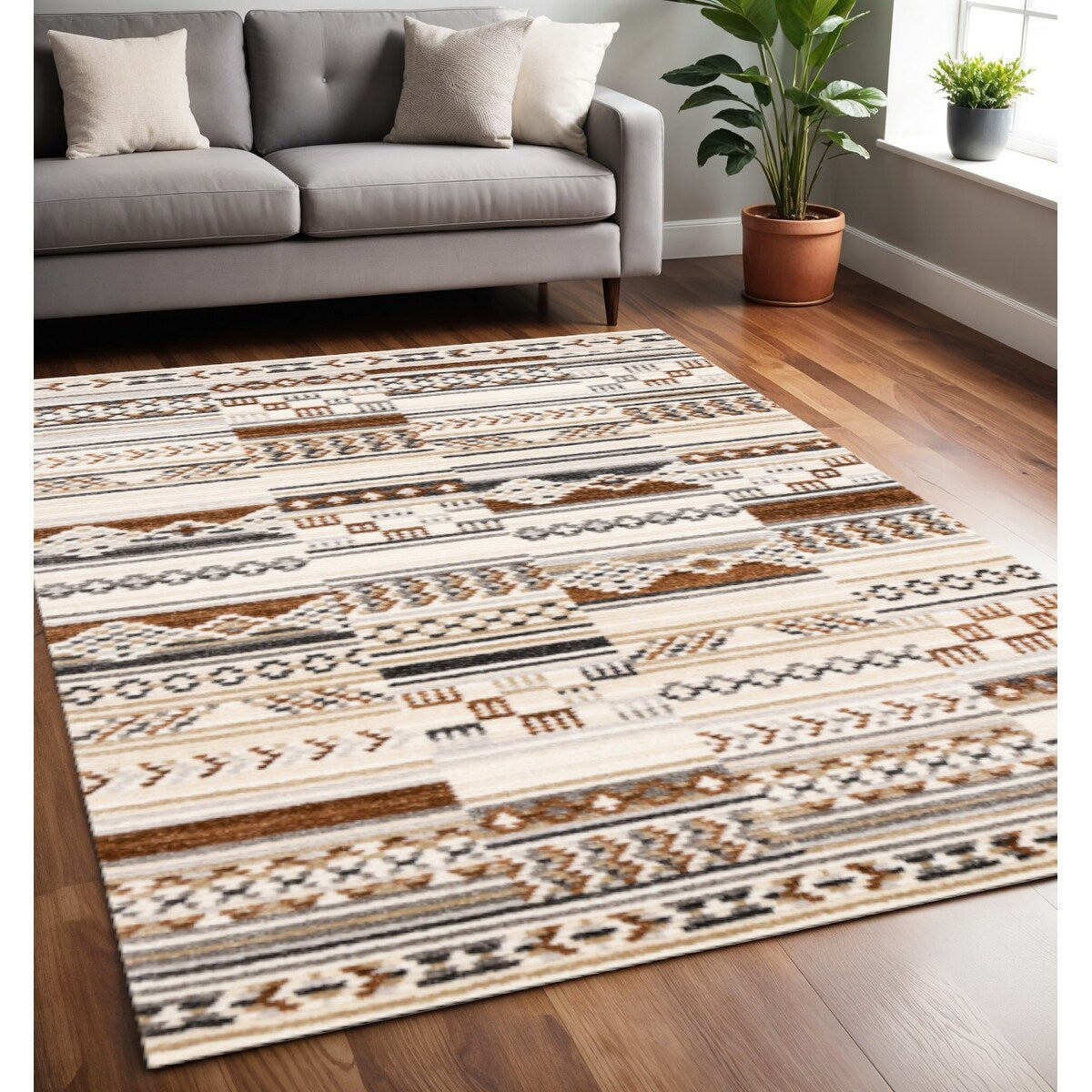 Homeroots Tribal Modern Rectangle Area Rug 5 X 8