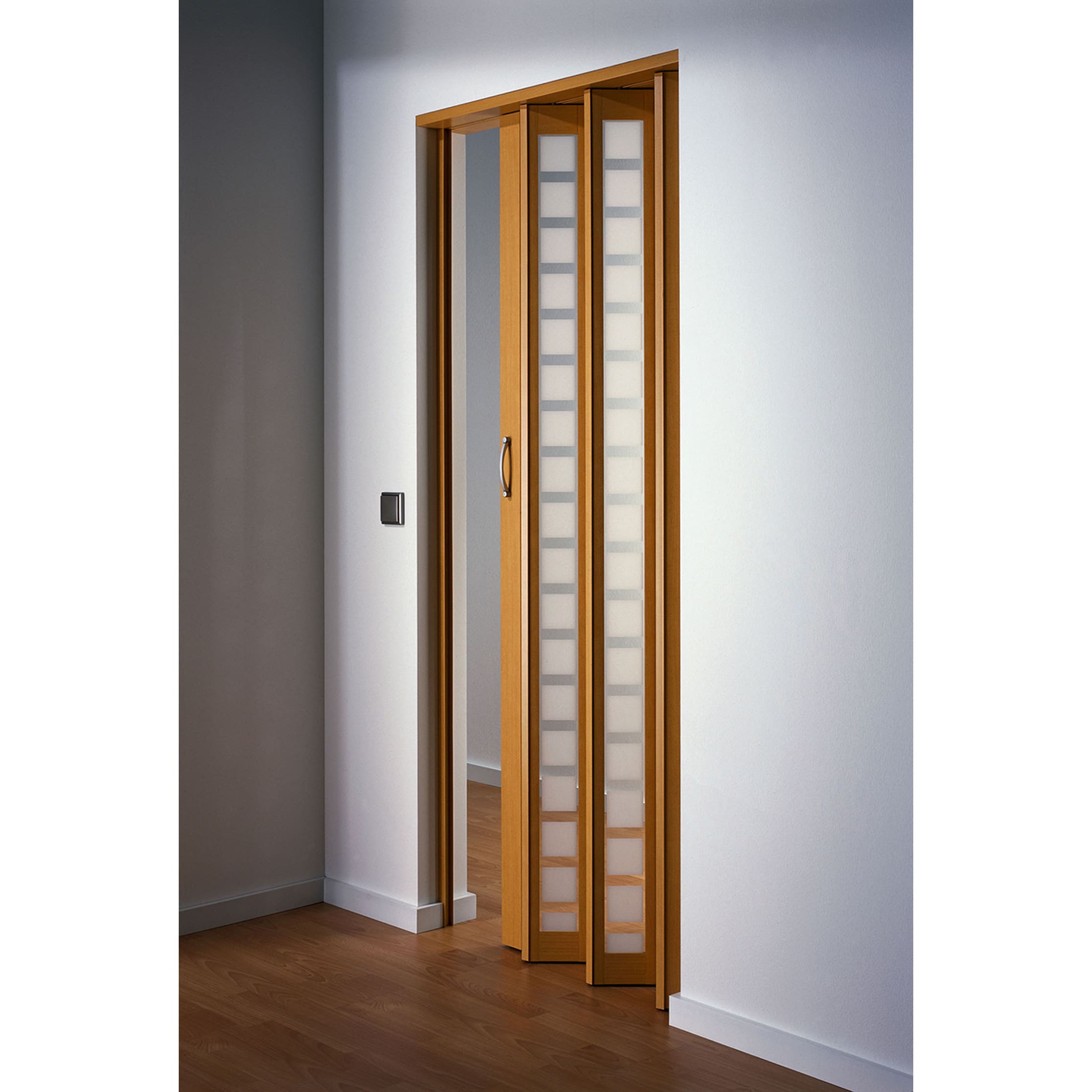 Homestyle Metro Beech With Frosted Squares Folding Door