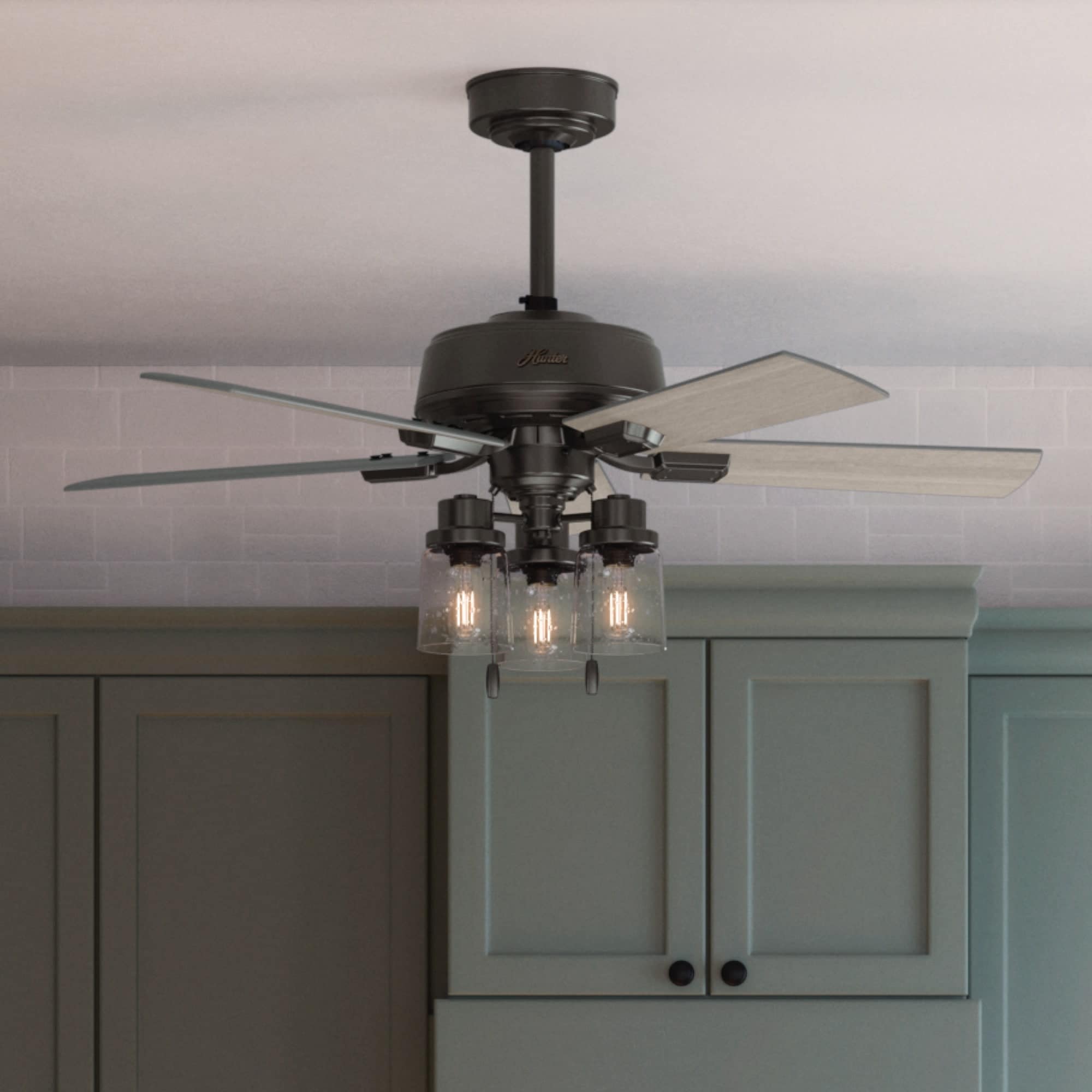 Hunter 44 Hartland Ceiling Fan With Led Light And Pull Chains