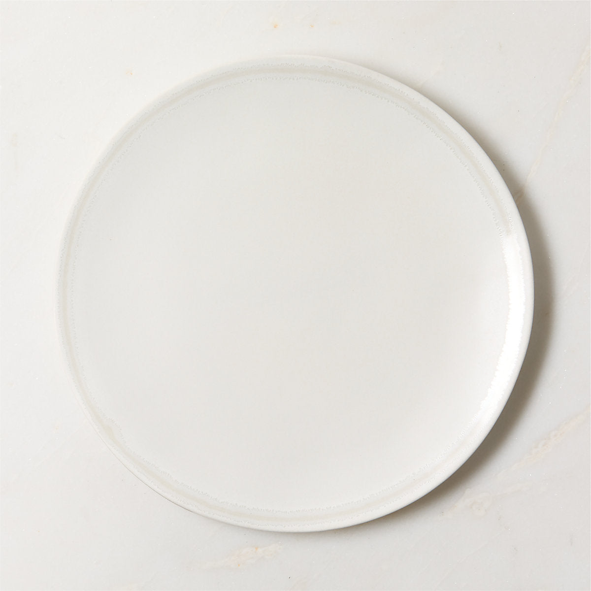 Hyacinth 4-Piece White Dinnerware Set with Pasta Bowl with Reactive Glaze