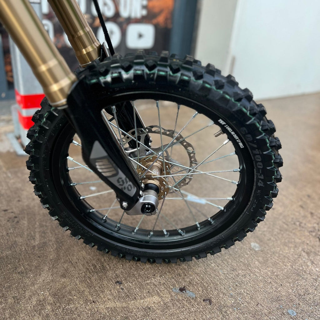 USED SUR RON HYPER BEE GREEN BIG WHEEL
