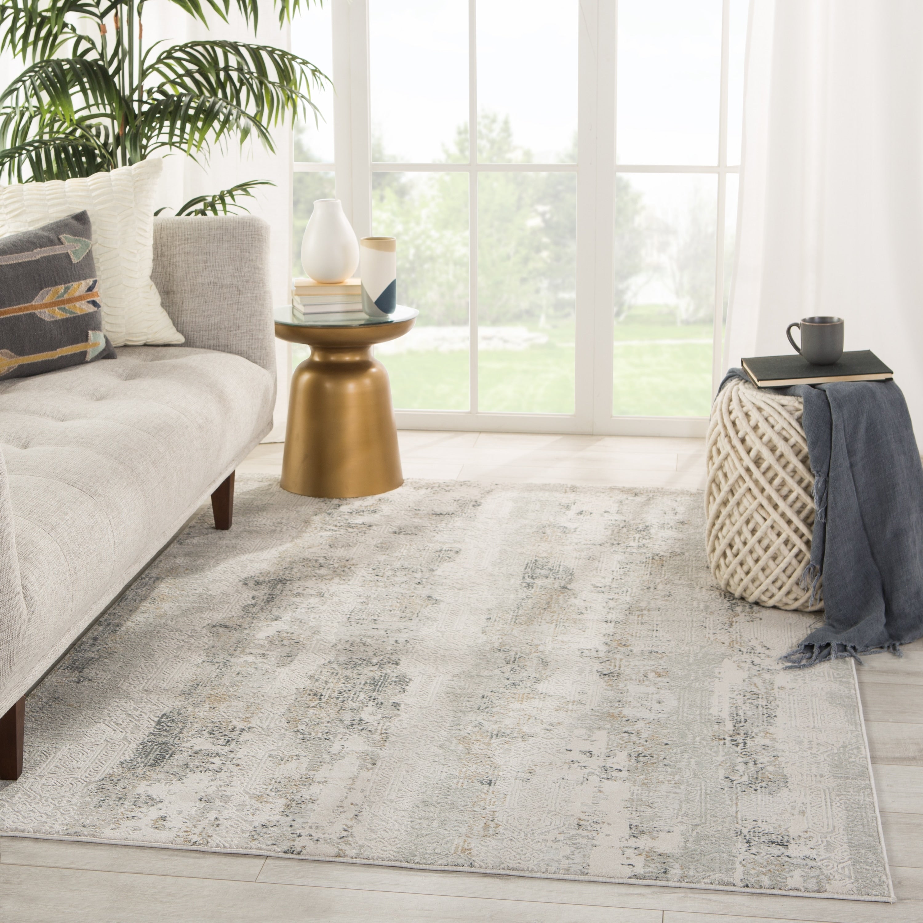 Copper Grove Moungaone Grey And White Area Rug