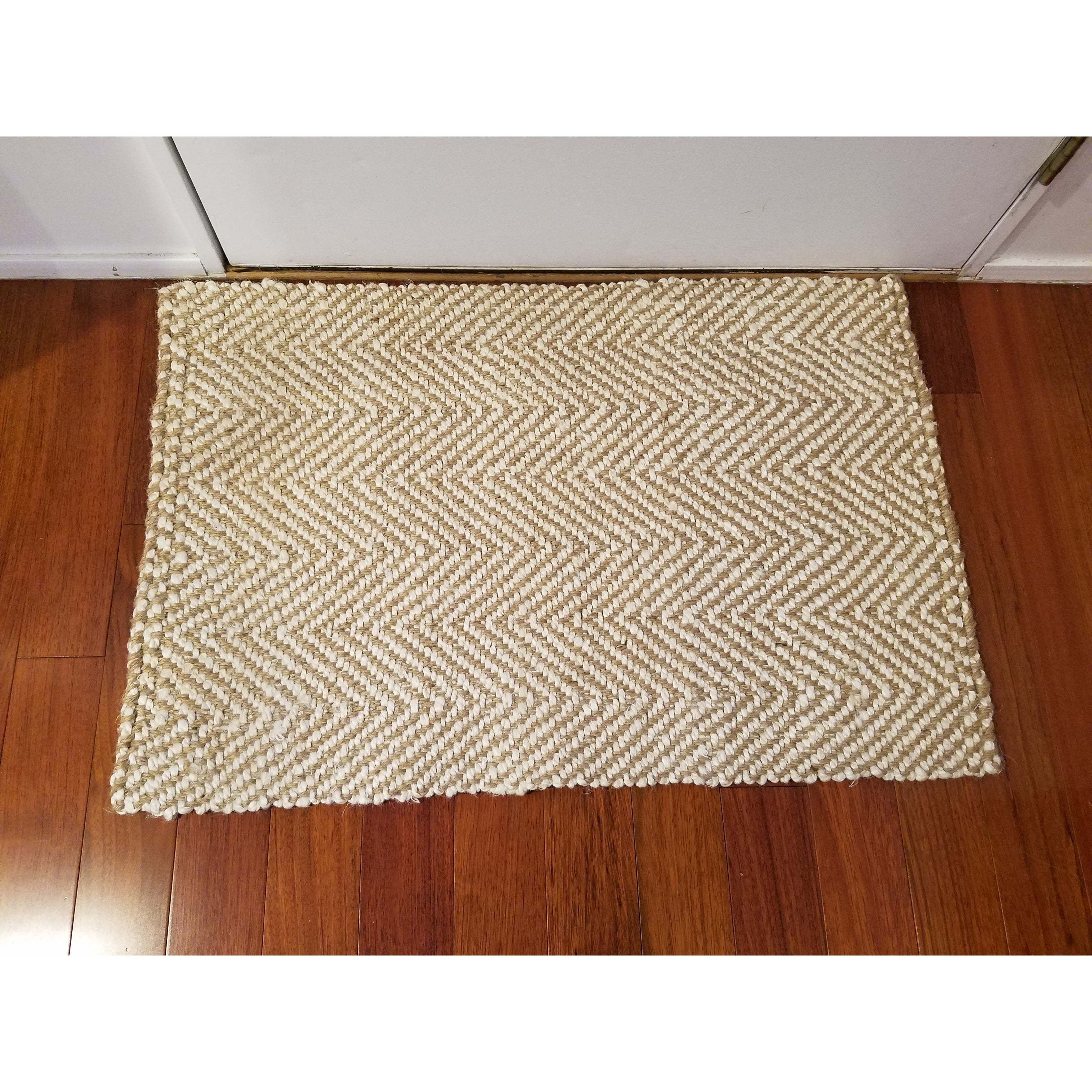 Indoor Jute Beige Black Zigzag Floor Mat