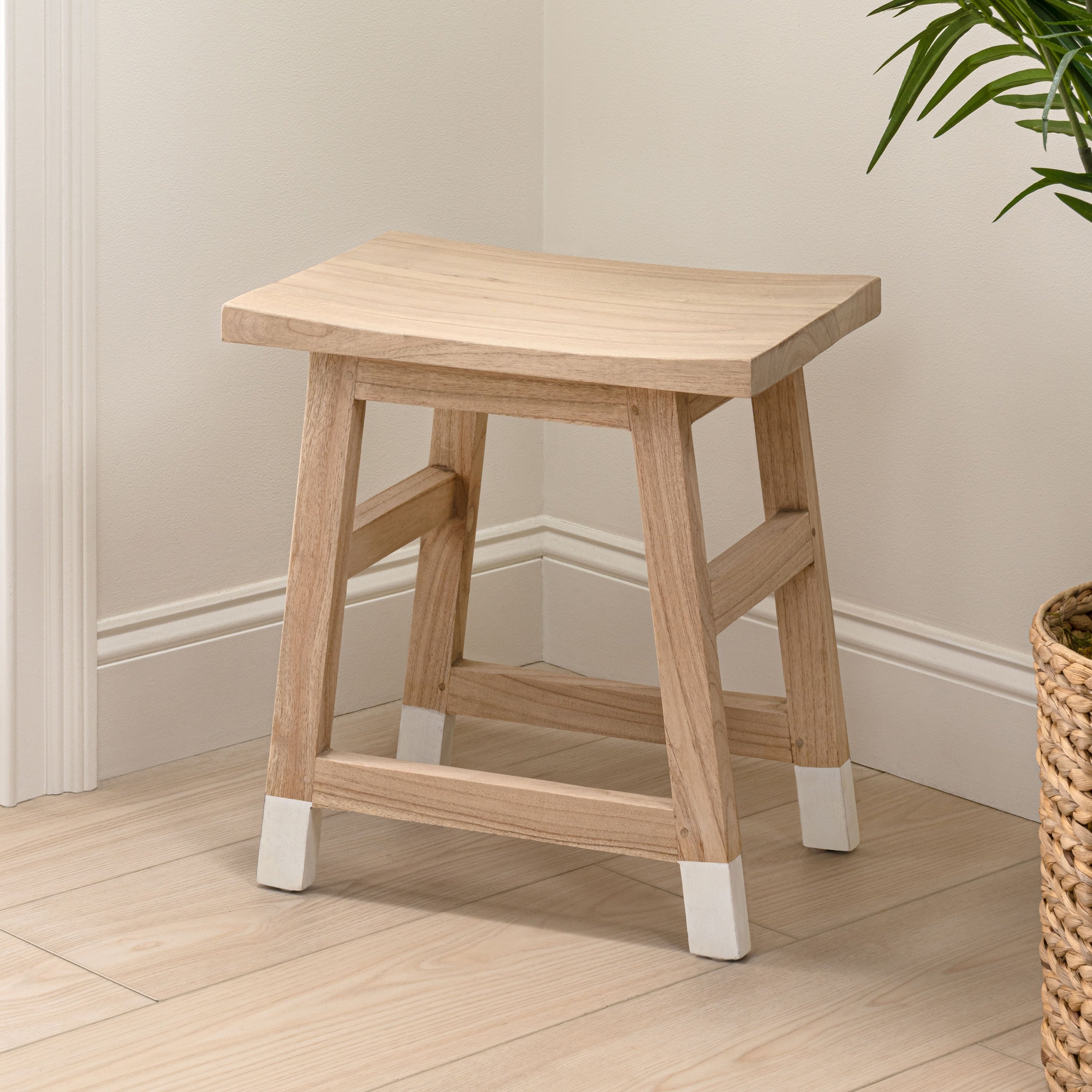 Jonathan Y Finesse Classic Casual Handcrafted Solid Mindi Wood Accent Stool With Tipped Legs