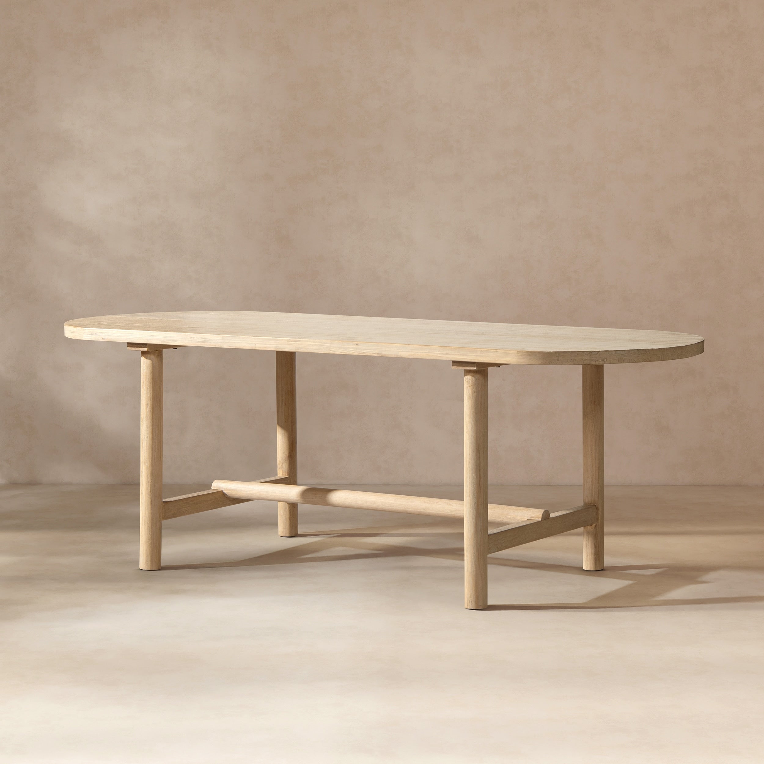 Jennifer Taylor Home Milo 85 8 Seat Oval Reclaimed Wood Dining Table Light Natural Cerused Reclaimed Pine Wood