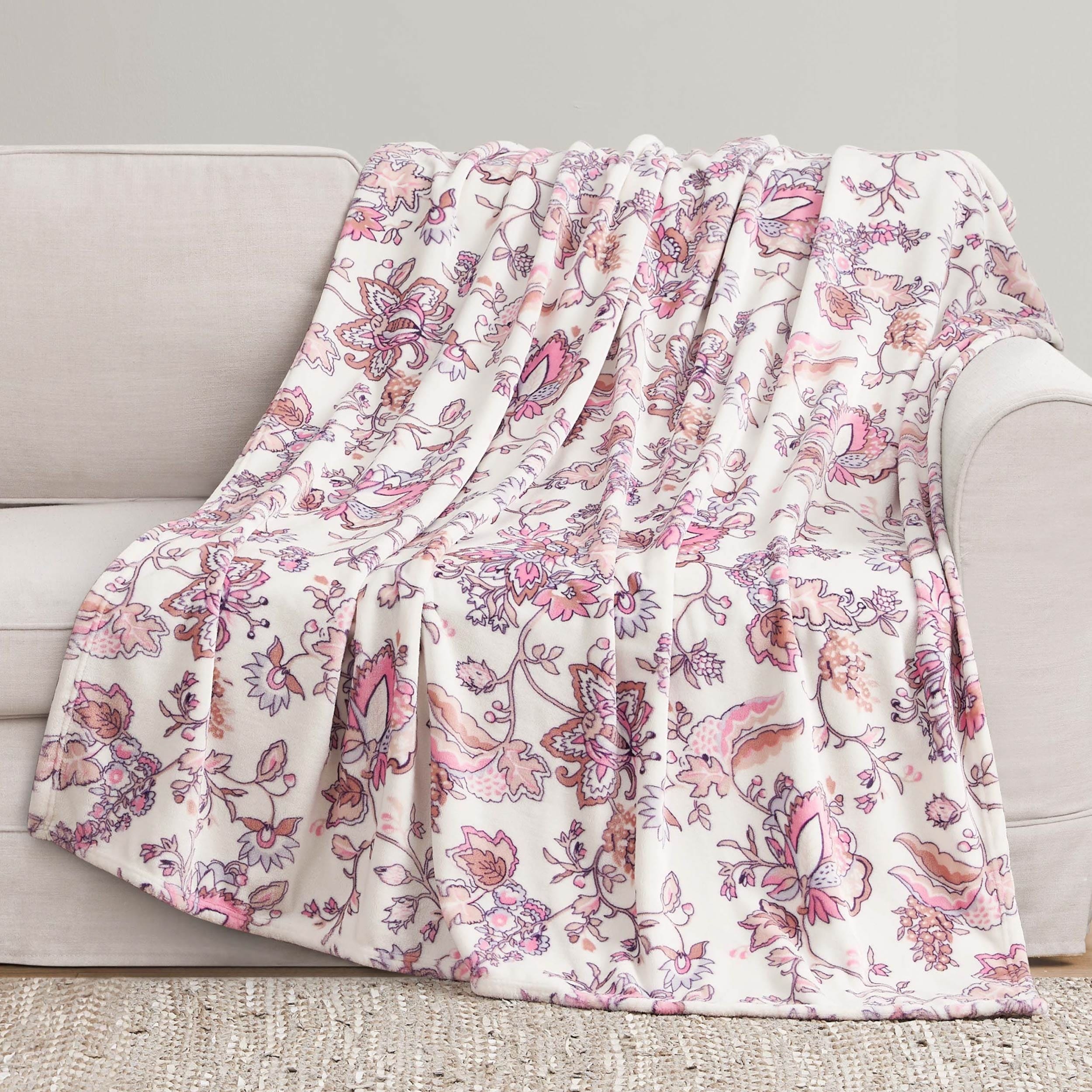 Jessica Simpson 50 X 60 Plush Throw Blankets