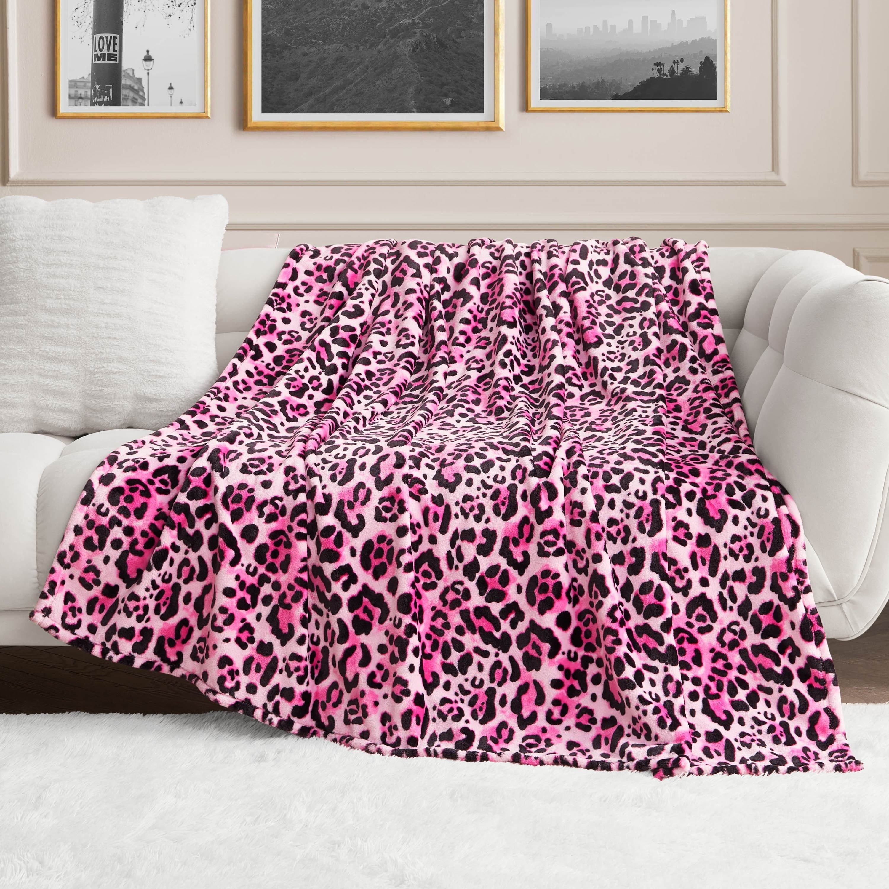 Juicy Couture 60 X 90 Plush Throw Blankets