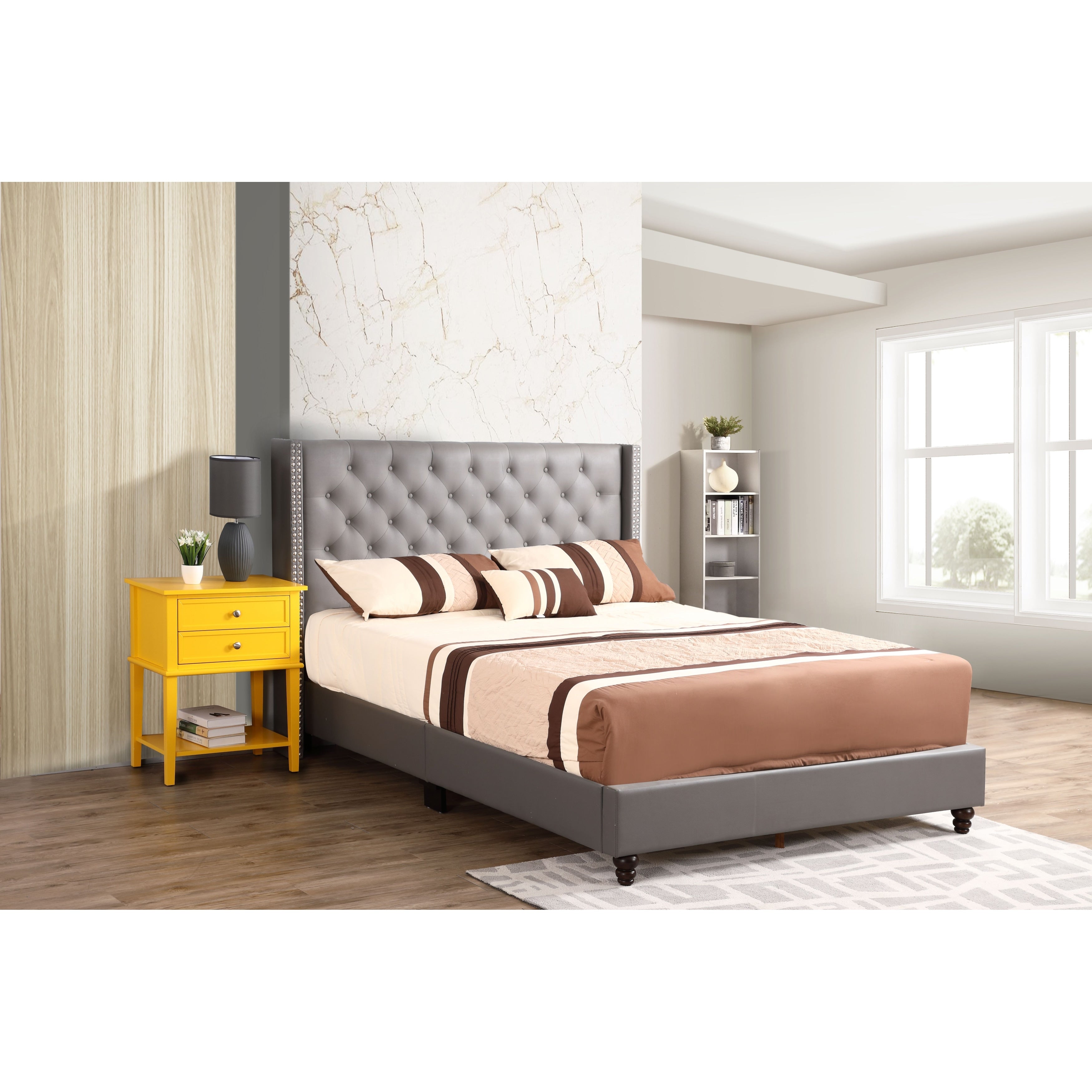 Julie Tufted Upholstered Bed