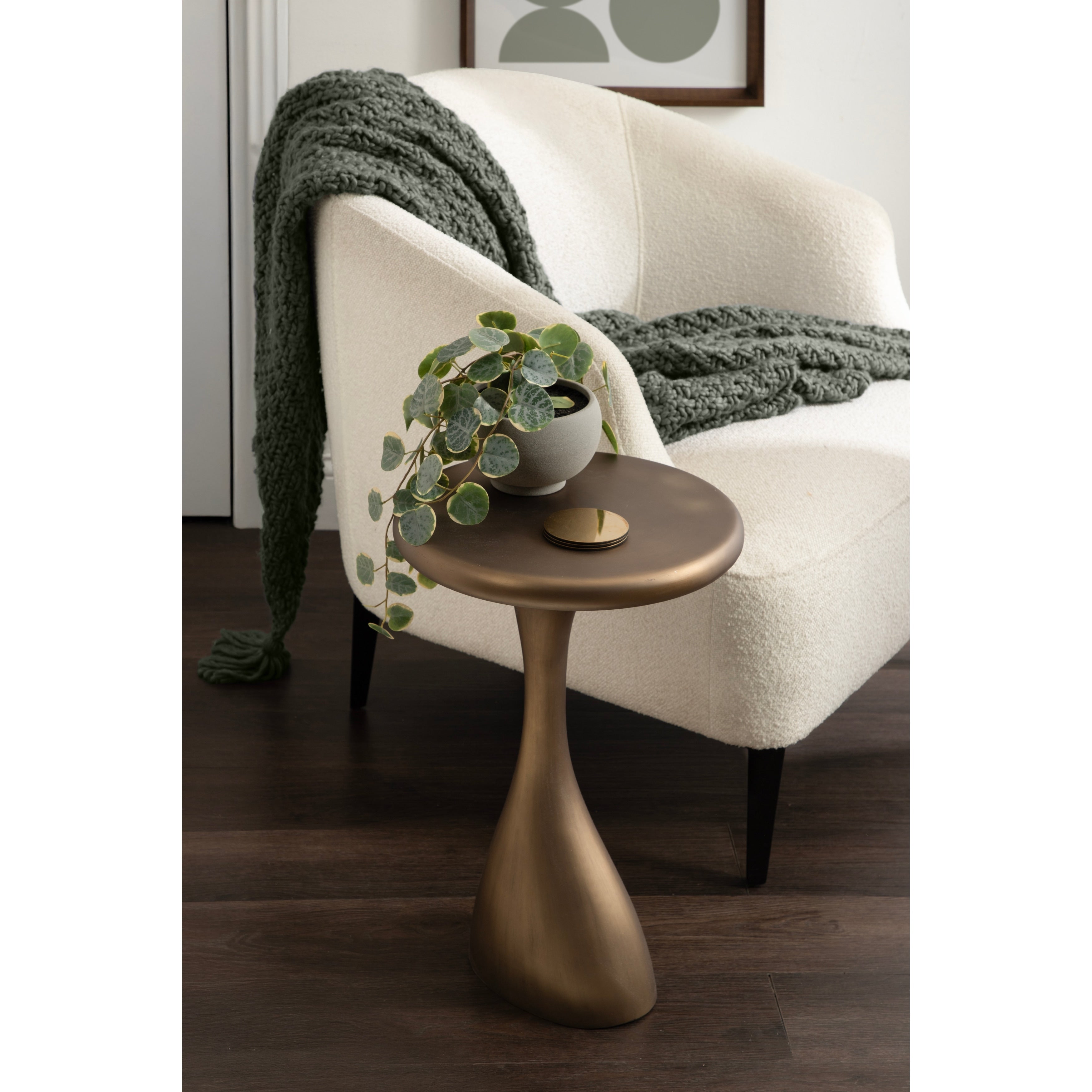 Kate And Laurel Auclair Sculptural Round Metal Side Table 14X14X22