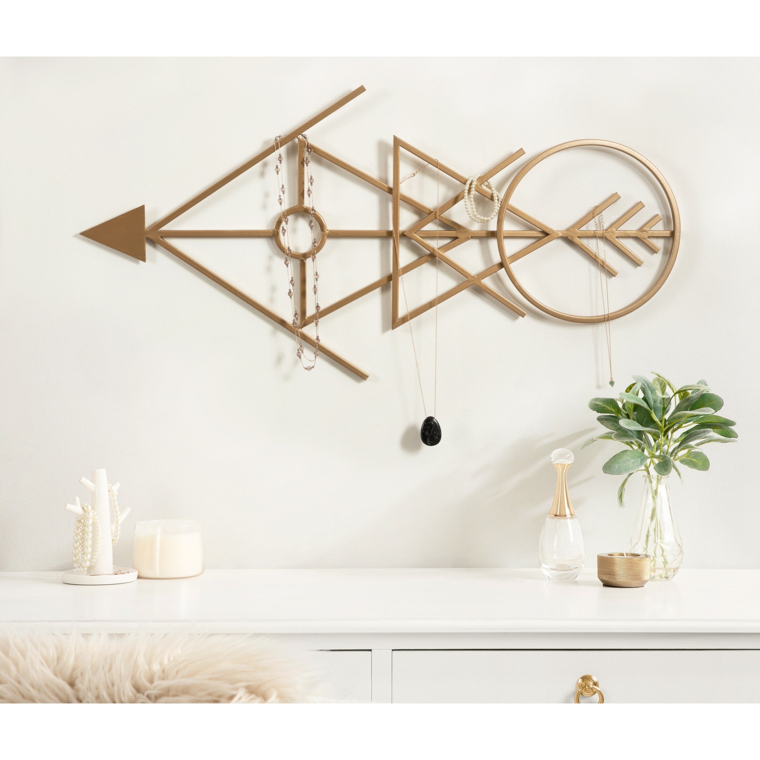 Kate And Laurel Benta Modern Arrow Black And Gold Metal Wall Art Plaque