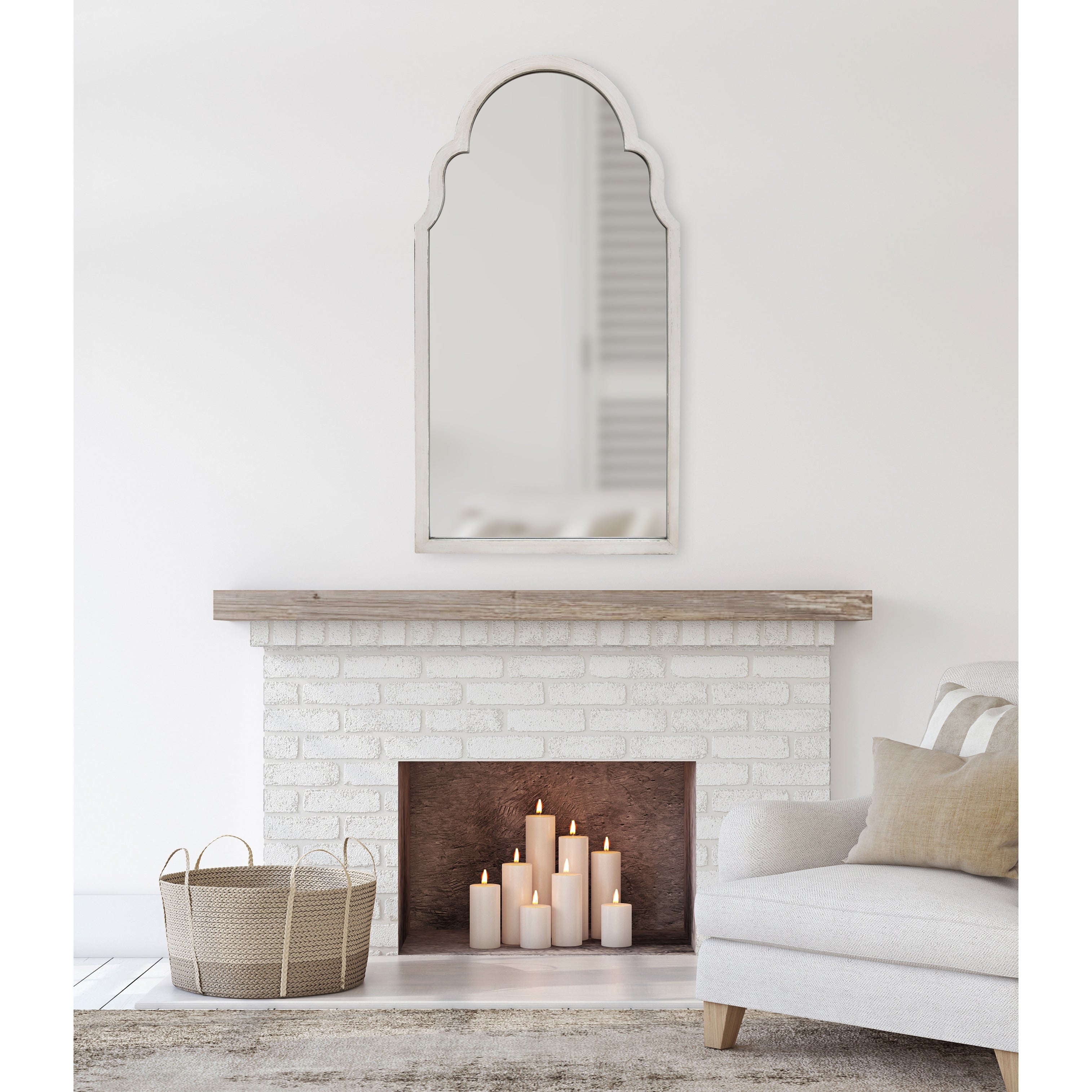 Kate And Laurel Damara Distressed Antique White Wood Moroccan Style Arch Mirror