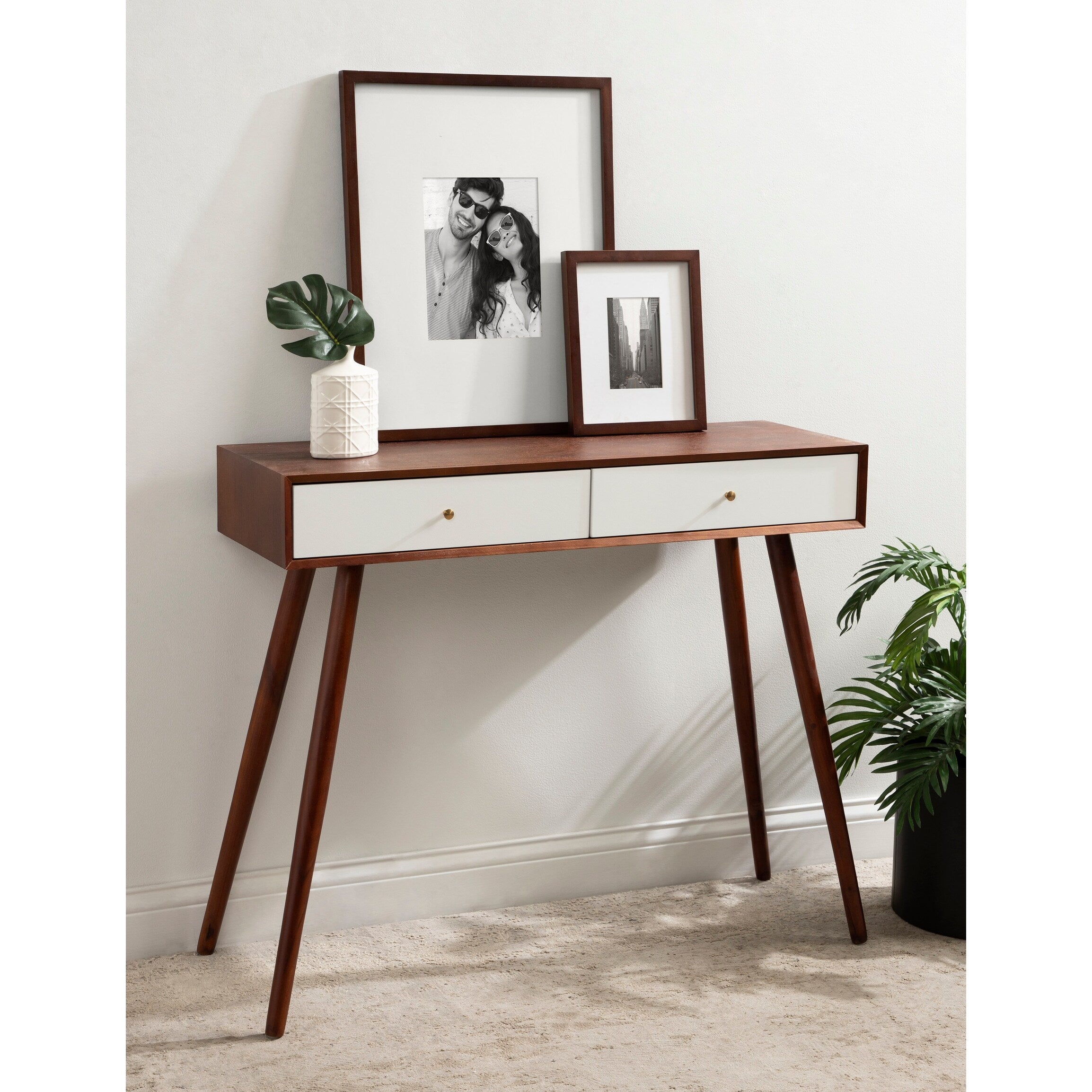Kate And Laurel Finco Console Table