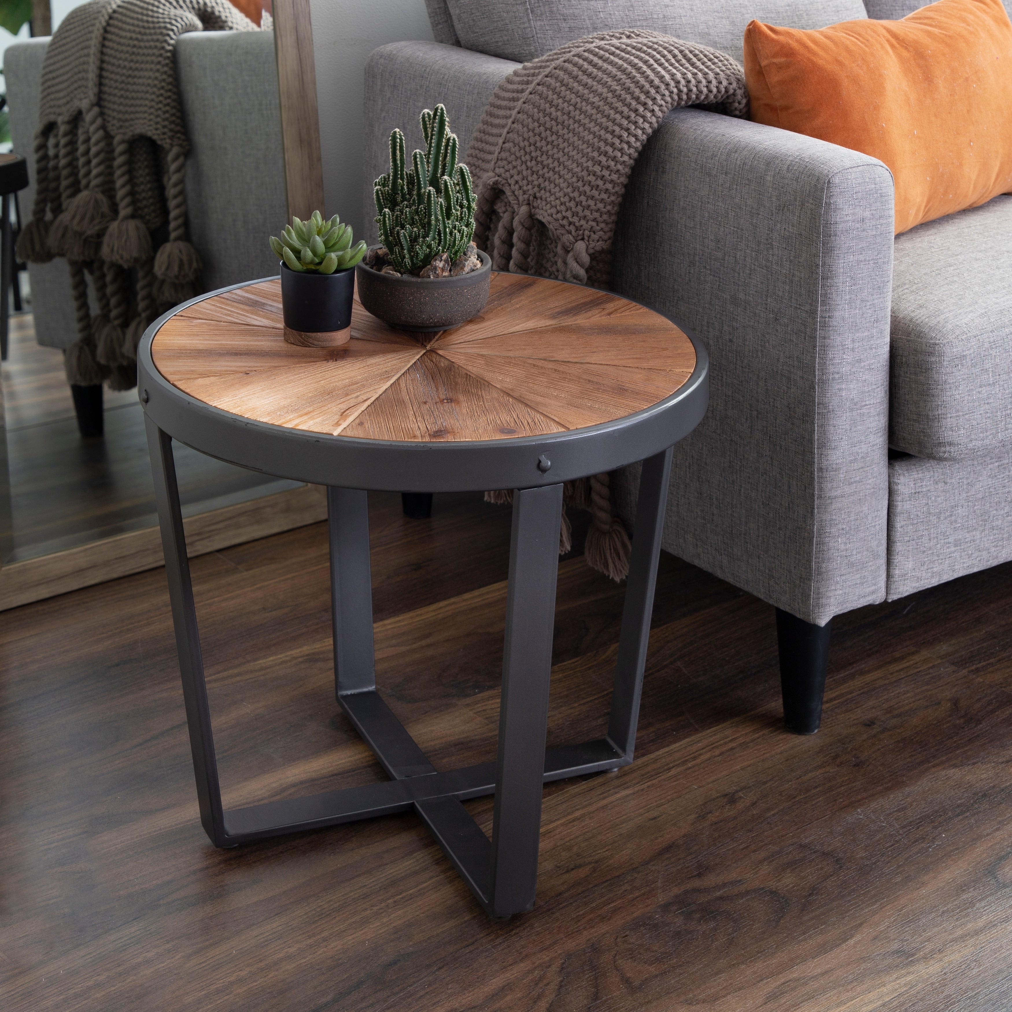 Kate And Laurel Gerhardt Round Side Table 20X20X18.5