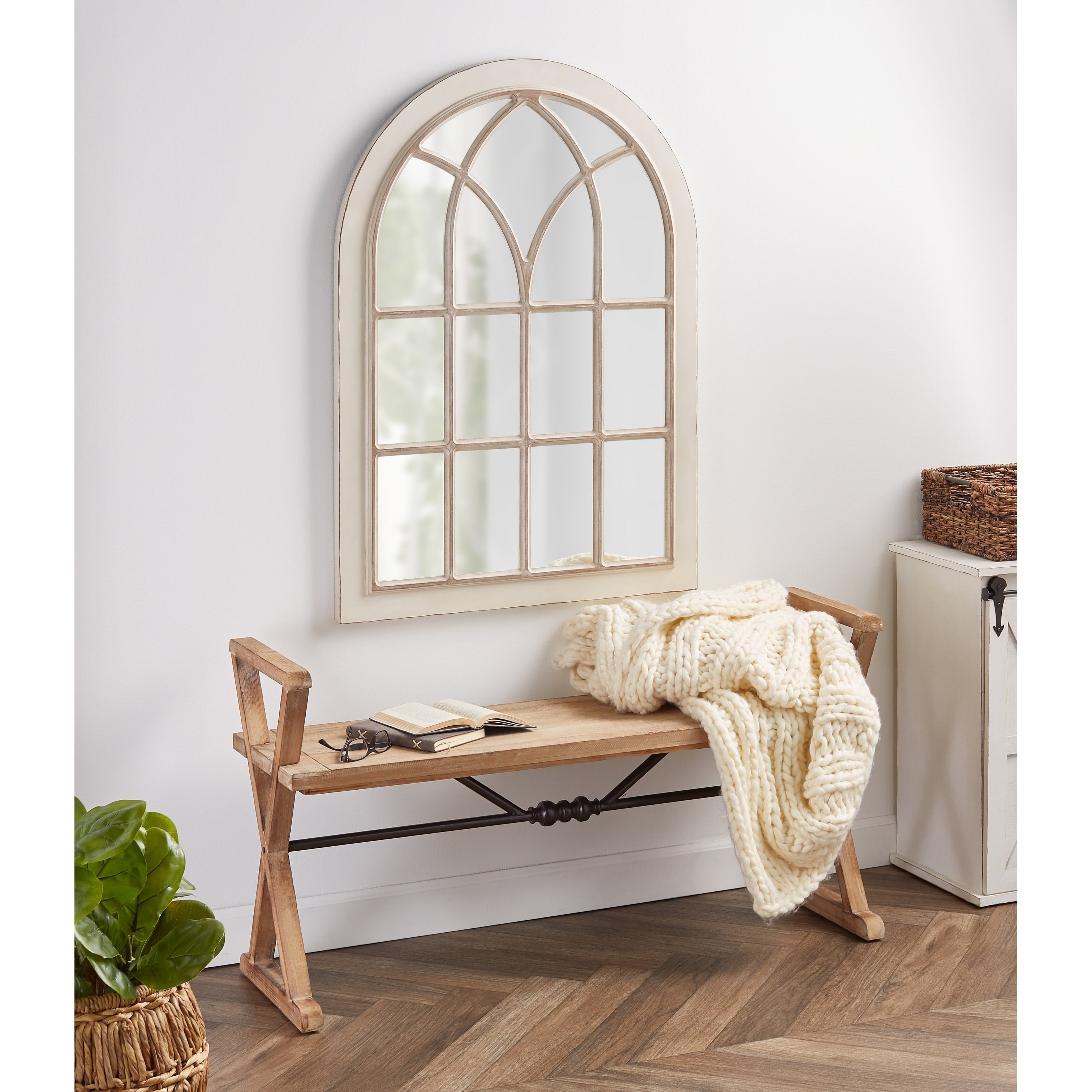Kate And Laurel White Nikoletta White Windowpane Arch Mirror