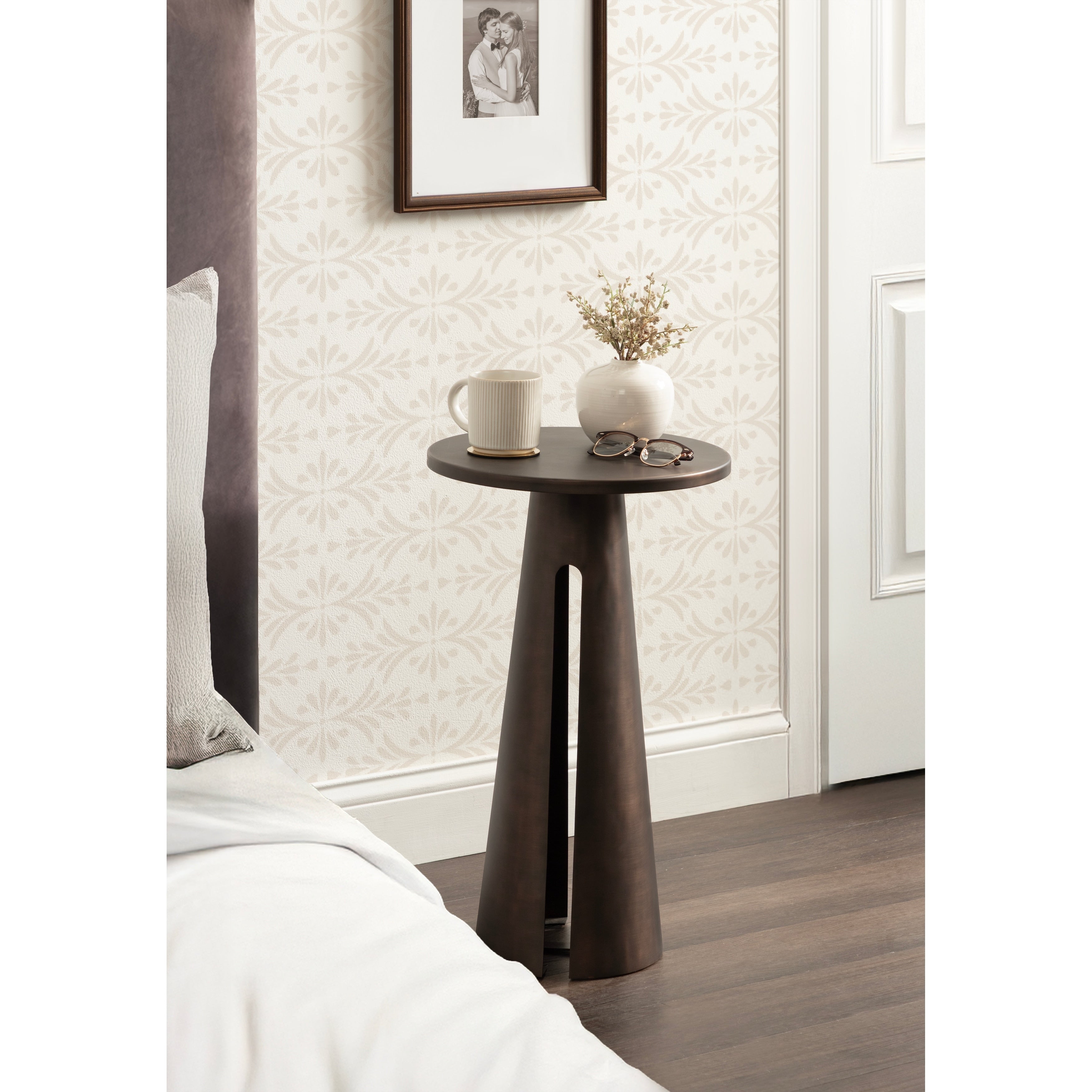 Kate And Laurel Picard Metal Side Table 14X14X24