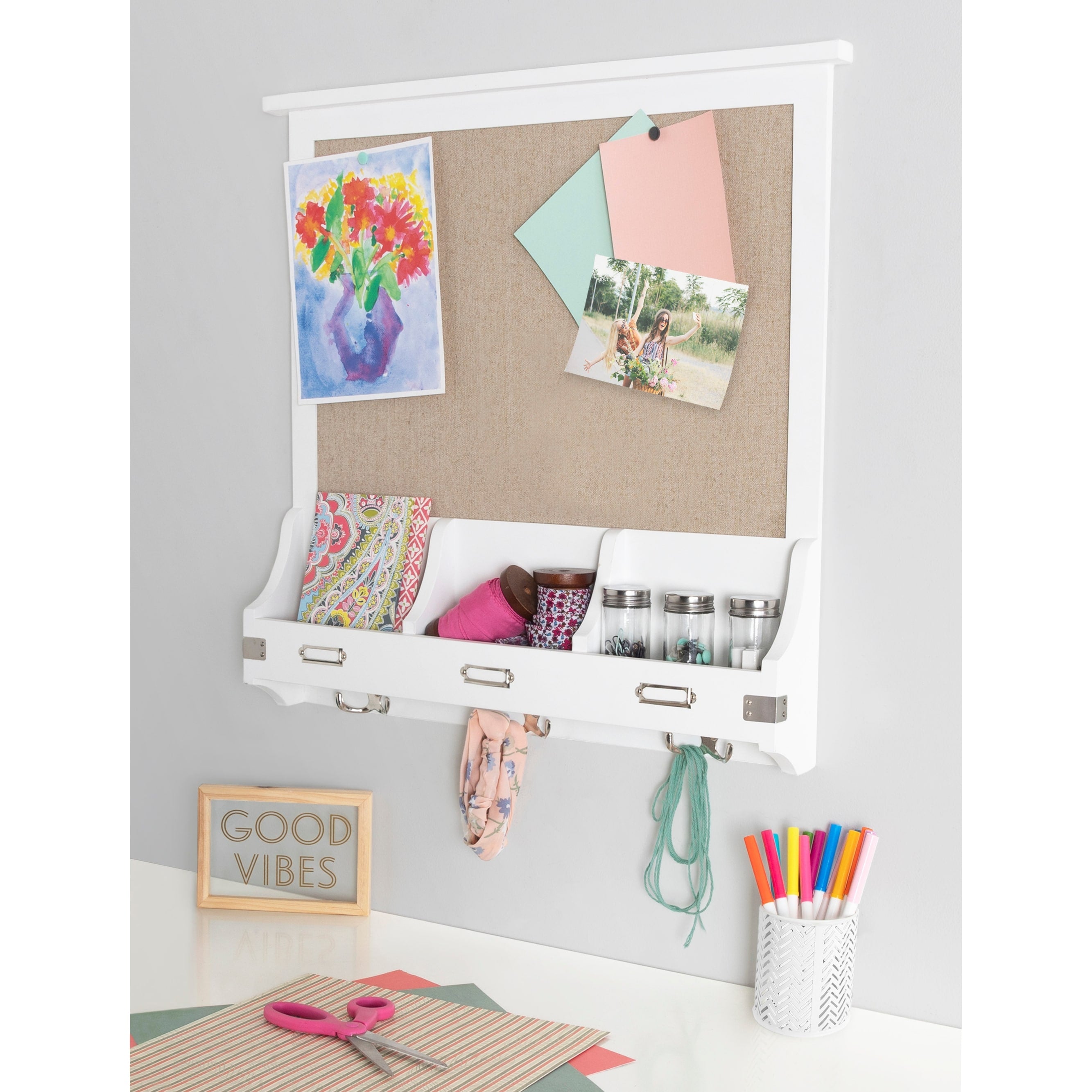 Kate And Laurel Stallard Wood Wall Pinboard With Hooks 24X24