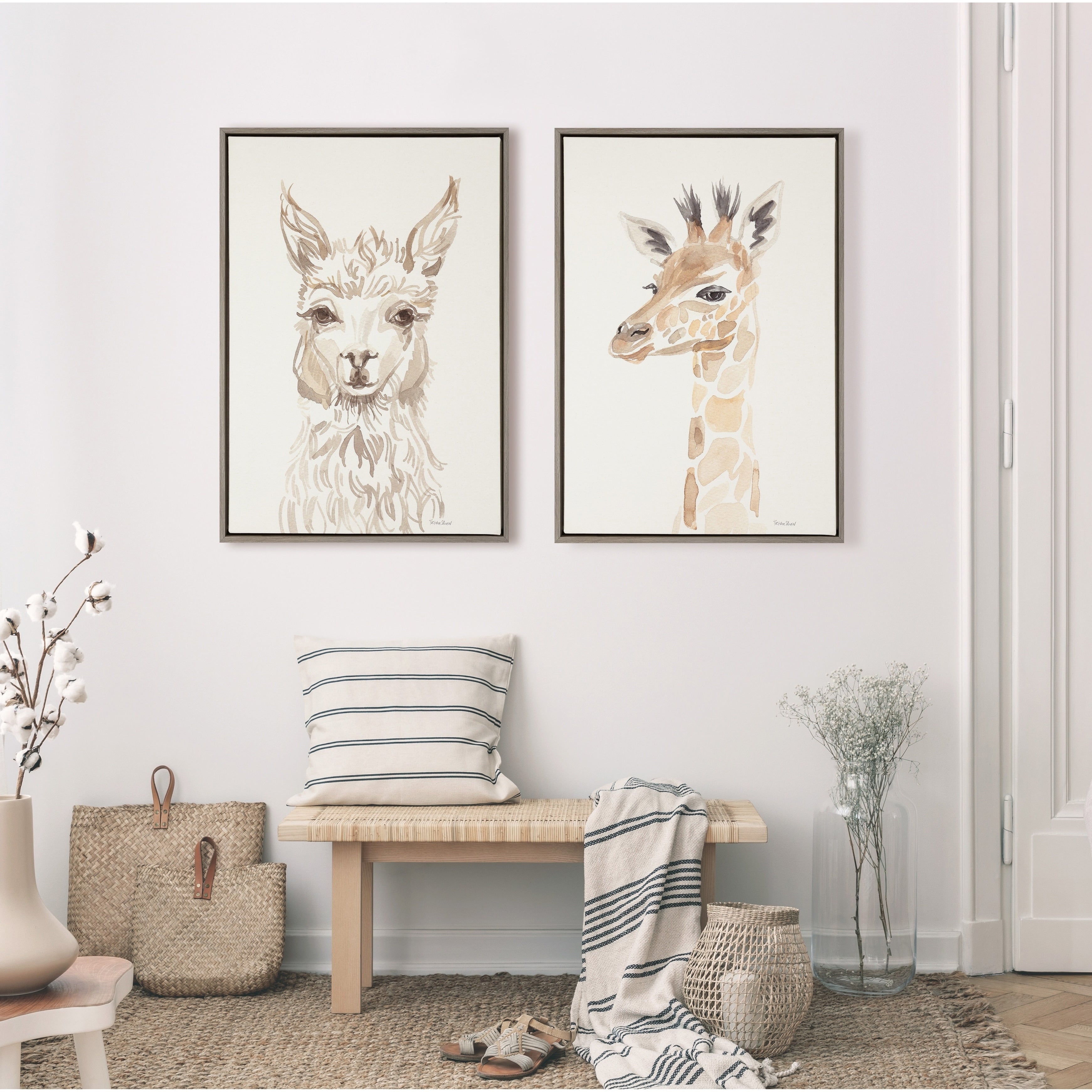 Kate And Laurel Sylvie Watercolor Giraffe Canvas By Patricia Shaw