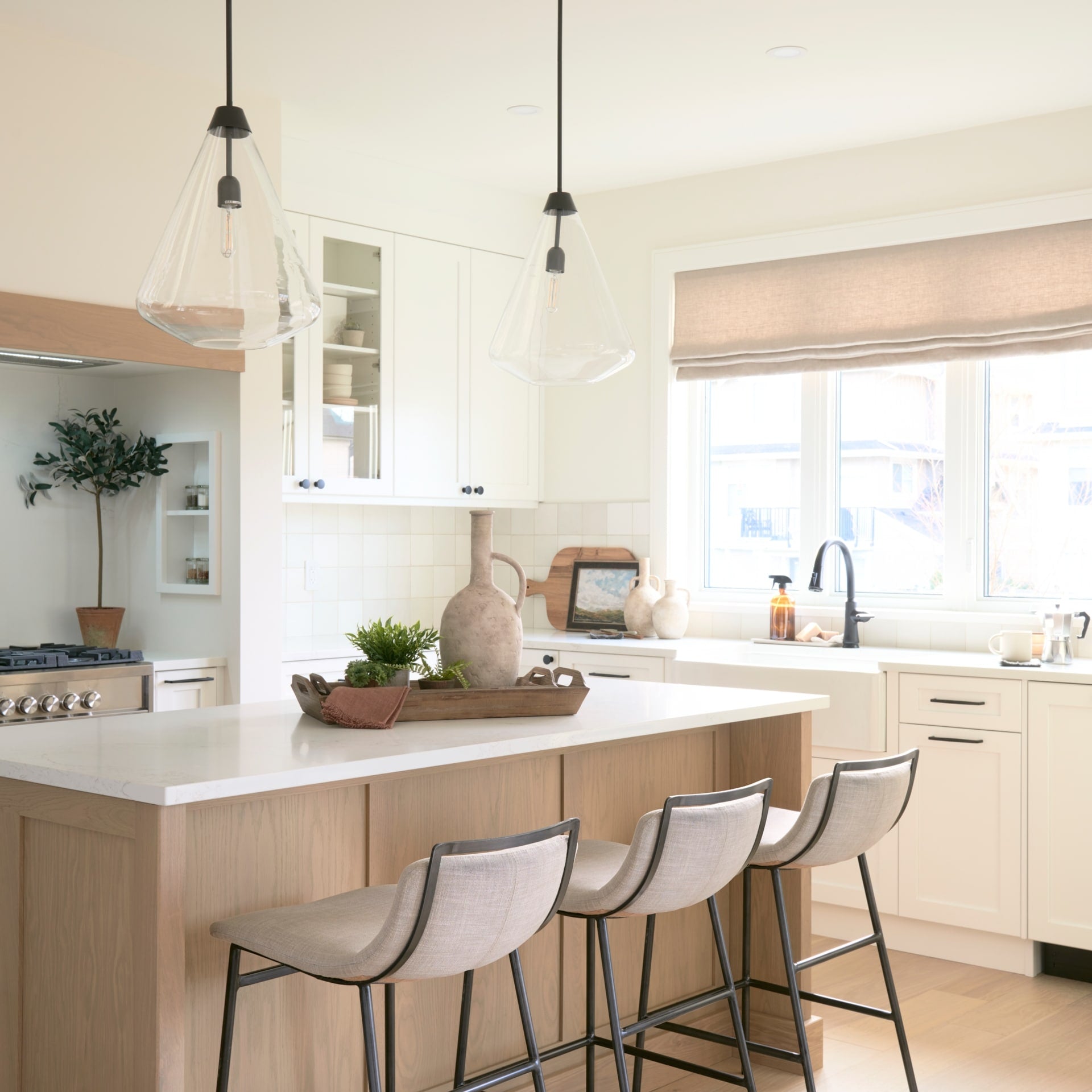 Mercana Kavalan I Bar Stool