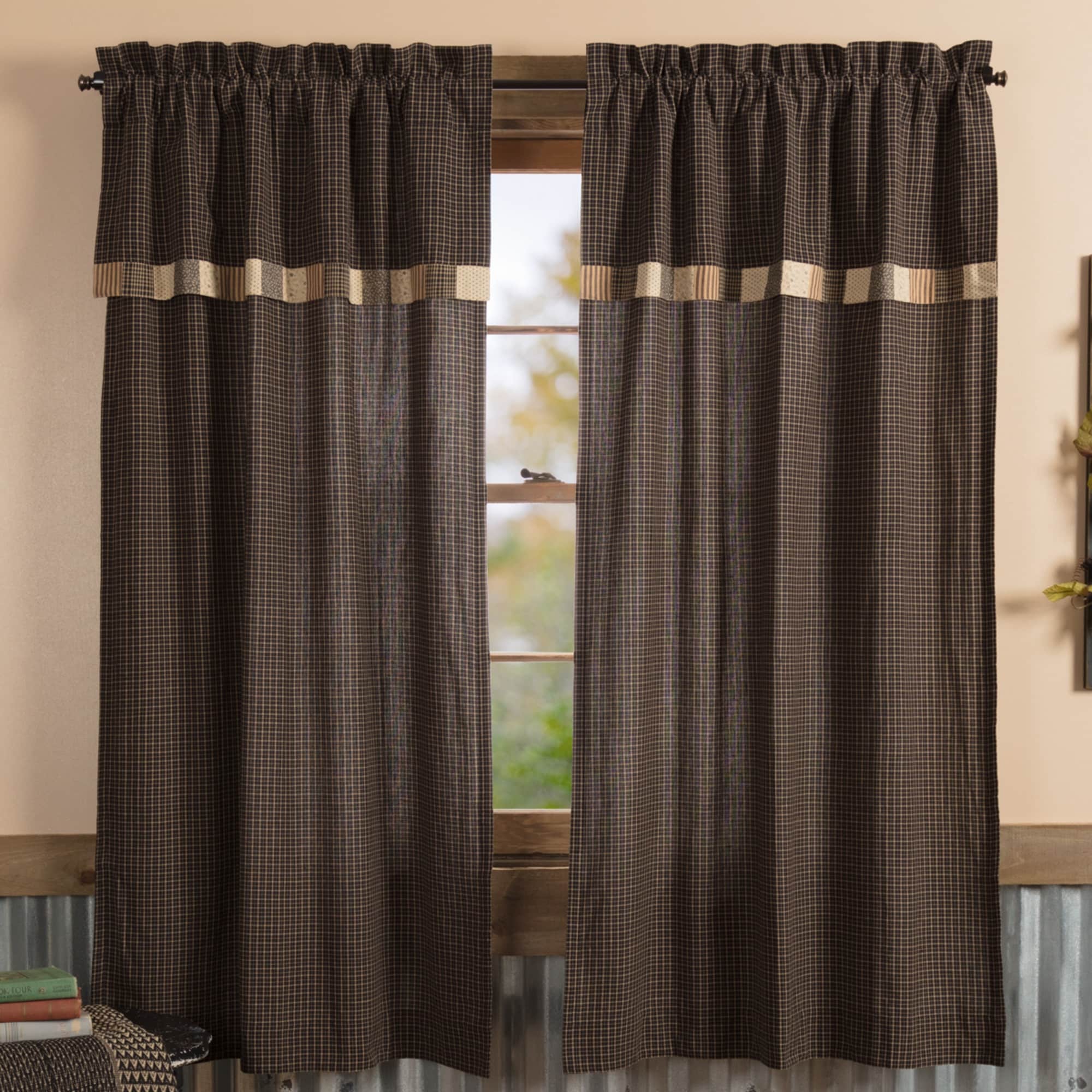 Kettle Grove Short Panel With Attached Valance Block Border Set Of 2 63X36 Short Panel 63X36
