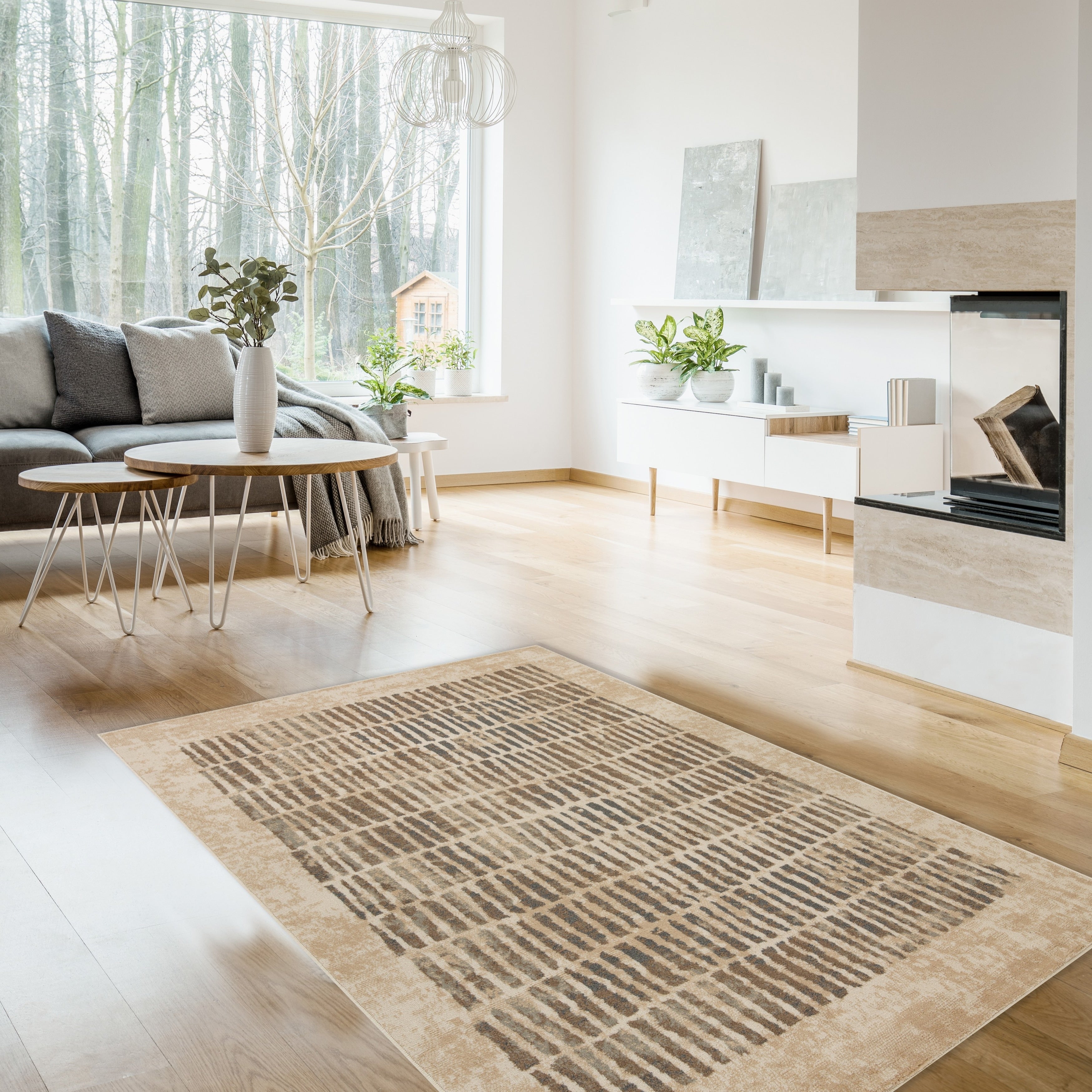 Kriselia Collection Abstract Lines Area Rug