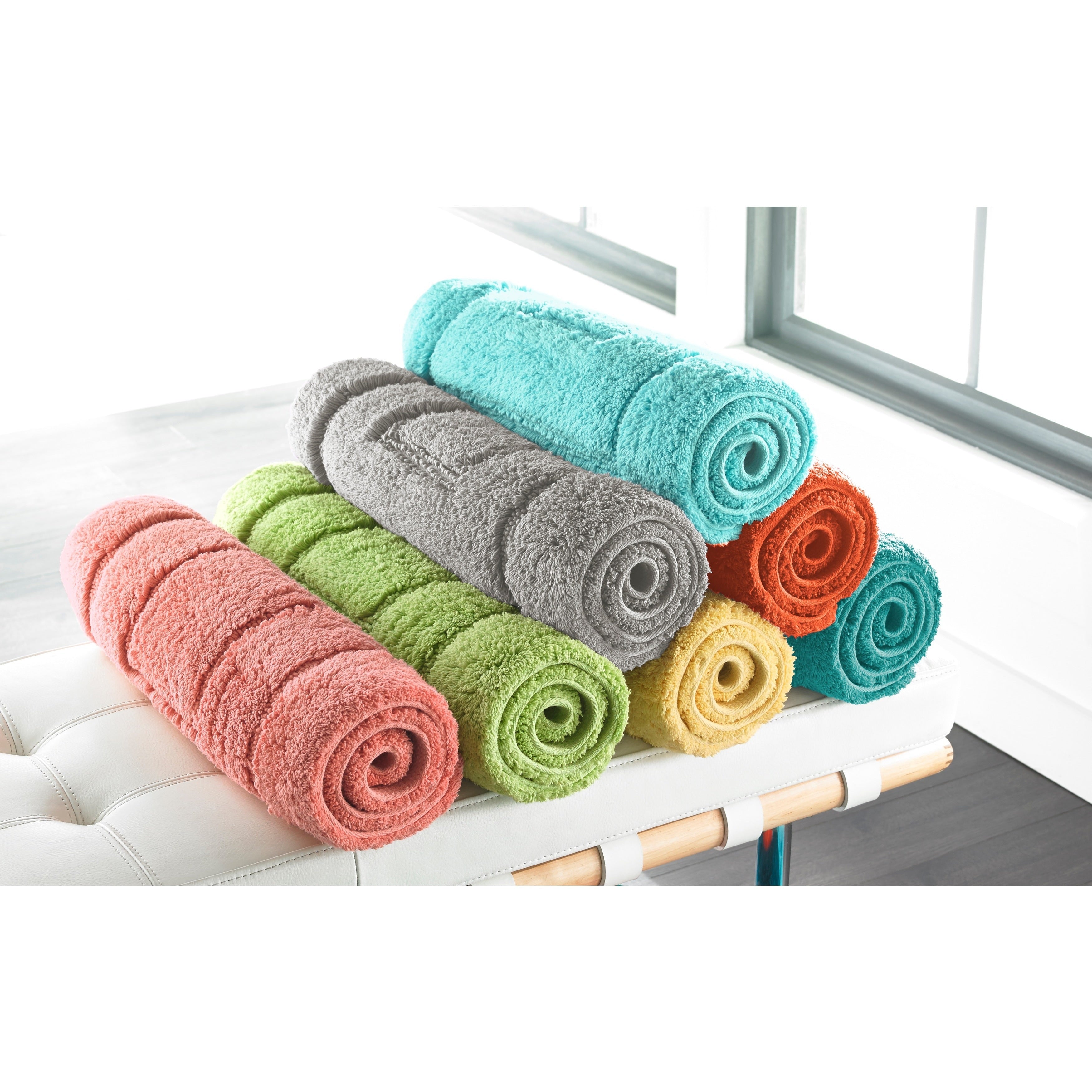Luxorious Cotton Brights Collection 20 X 32 Inch Bath Rug