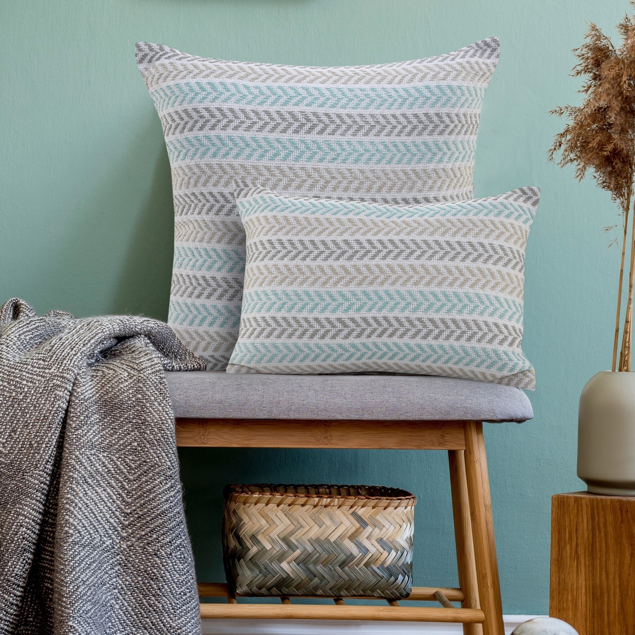 Lr Home Turquoise Sea Breeze Throw Pillow 18 Inch