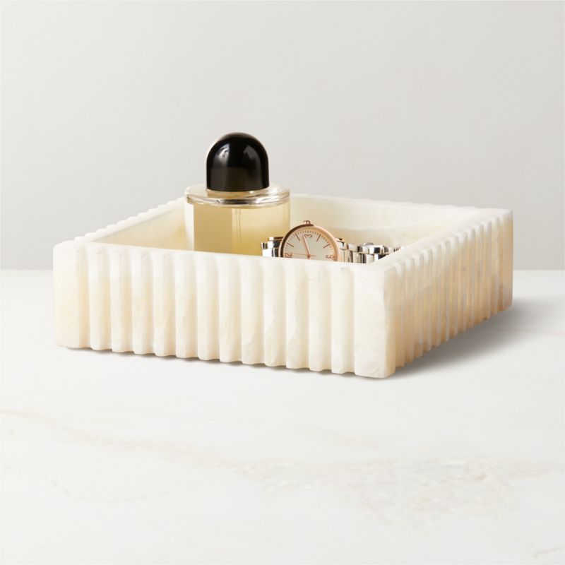Bodene 50in Round Ivory Resin Coffee Table
