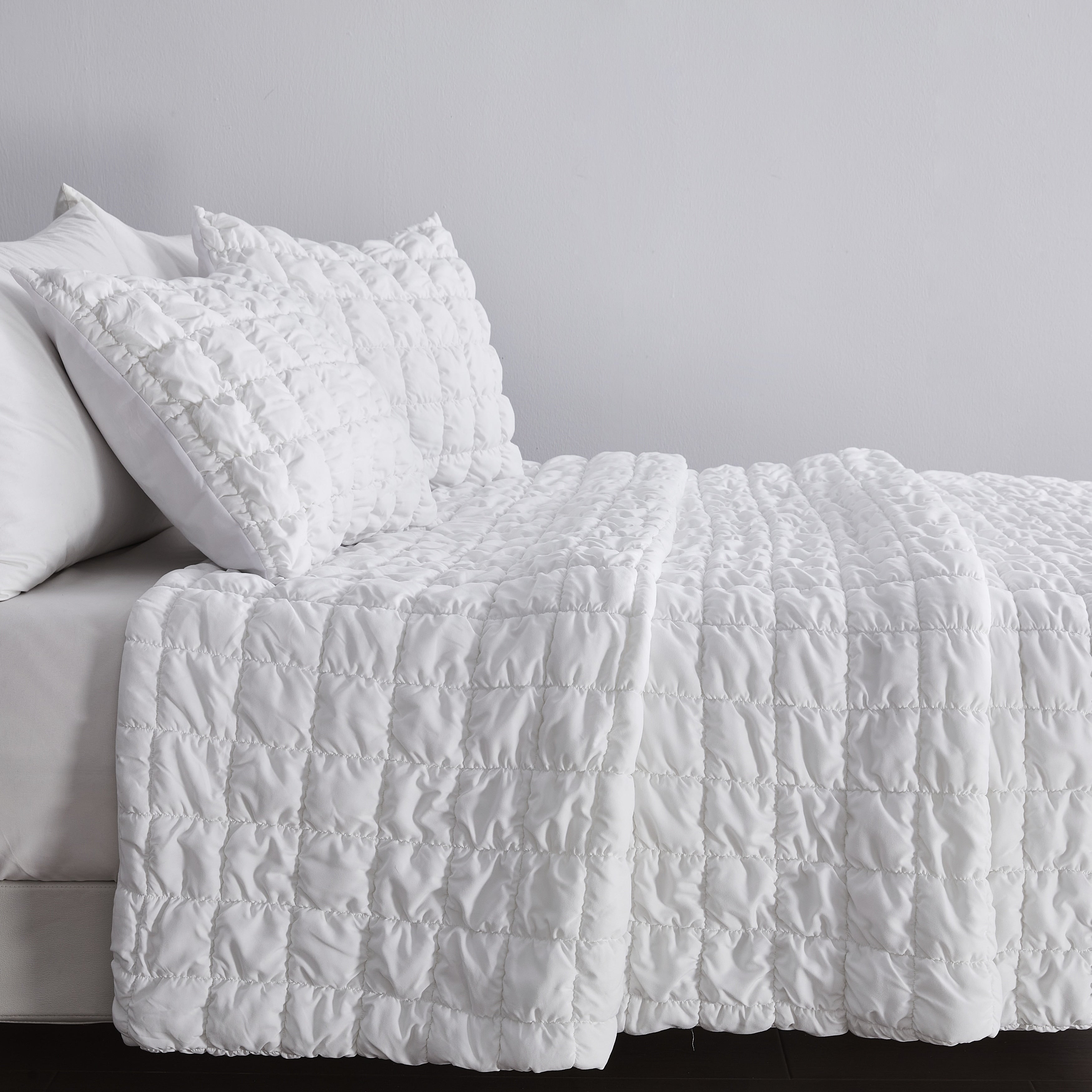 Linery Co. Marshmallow Puff Quilt Set With Shams