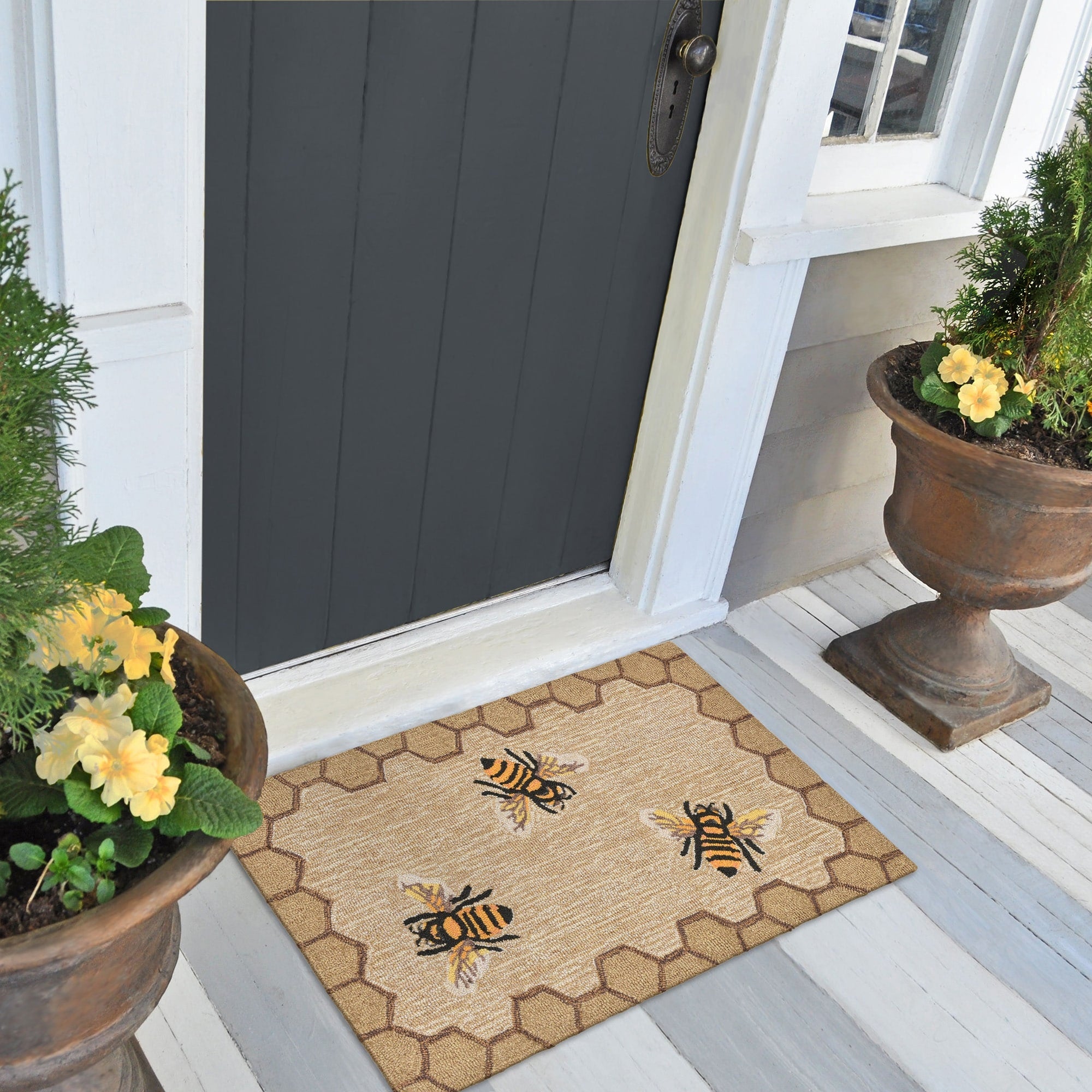Liora Manne Frontporch Honeycomb Bee Indoor Outdoor Rug Natural 42 X66