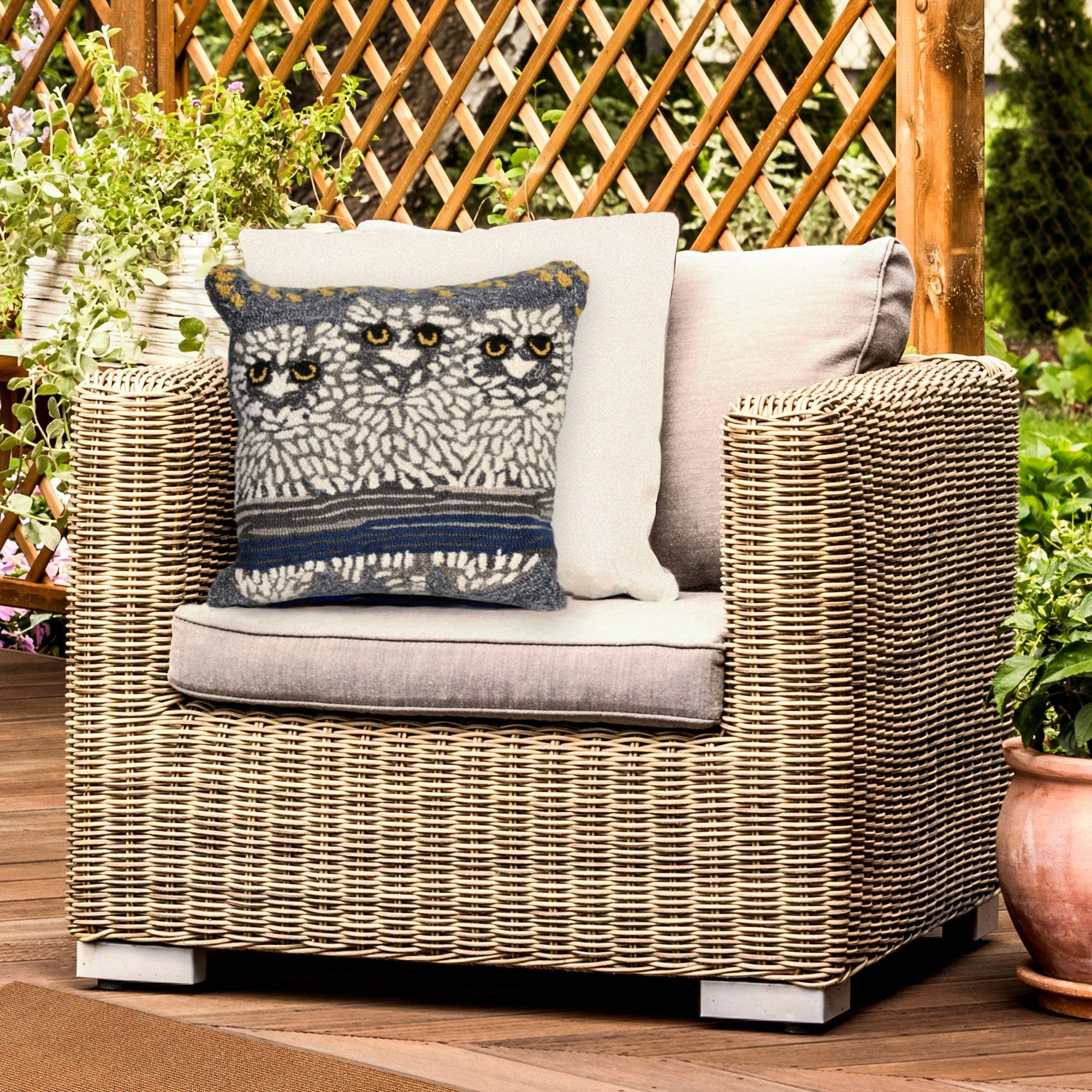 Liora Manne Frontporch Owls Indoor Outdoor Pillow Night 18 Square