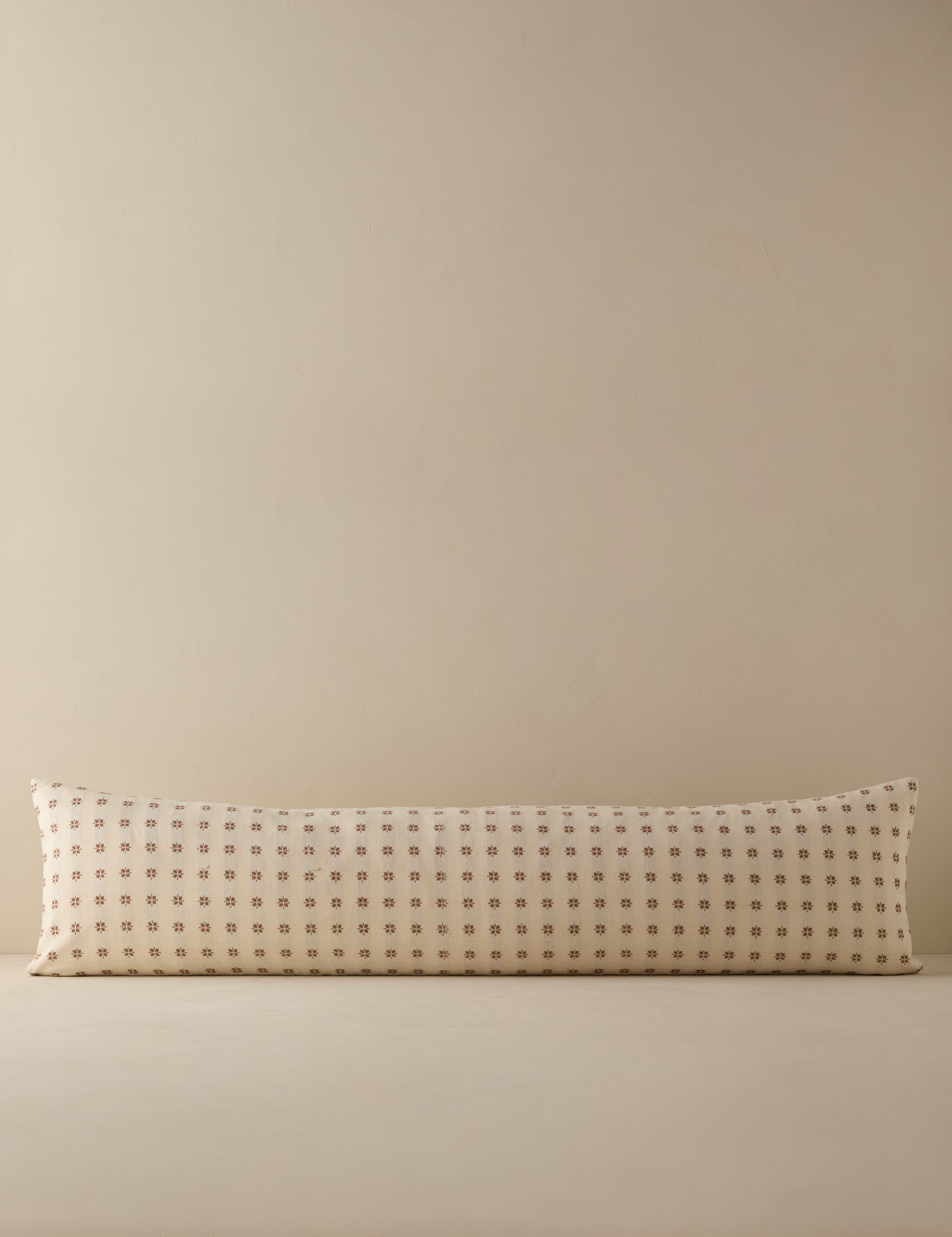 Viveka Pillow
