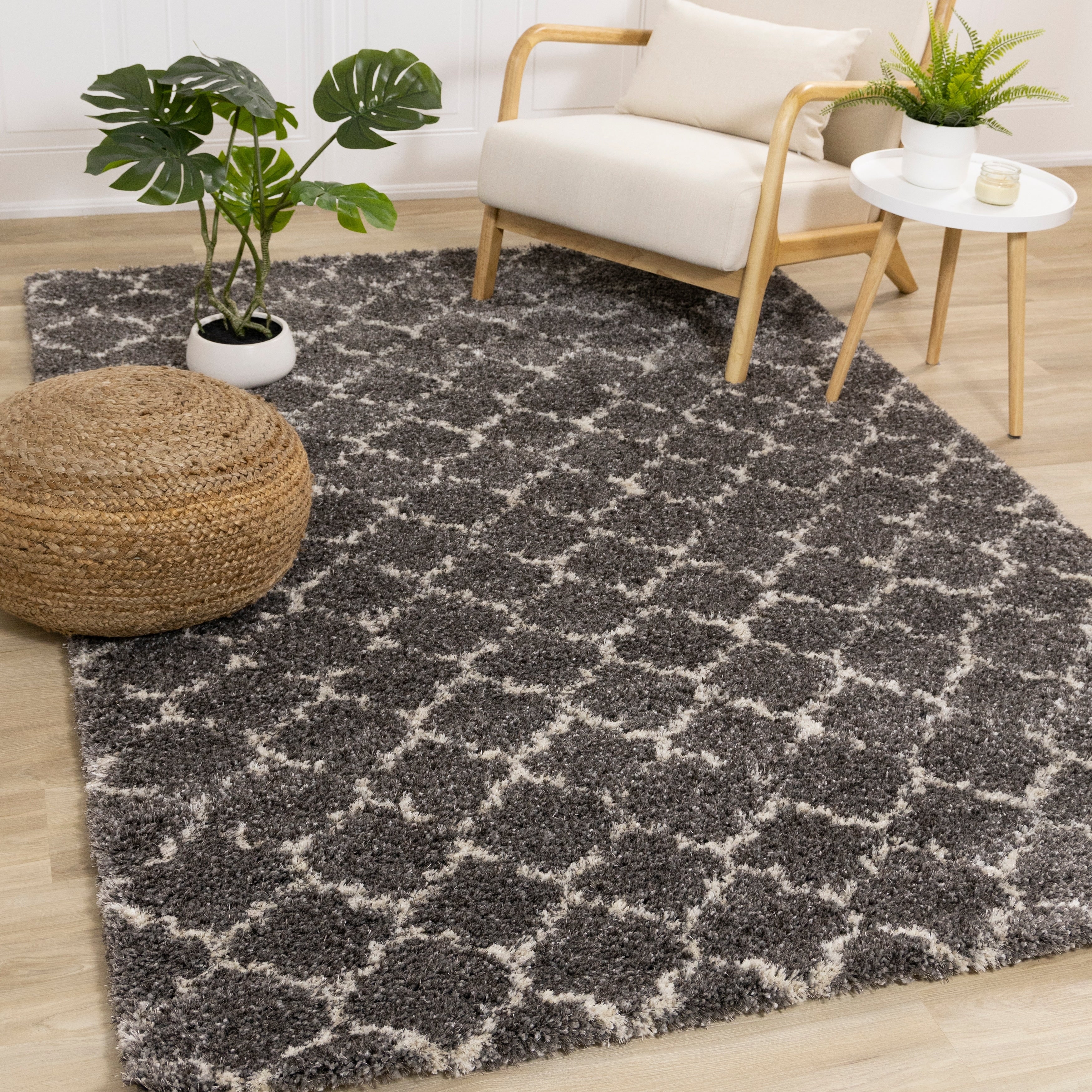 Peru Grey Cream Lattice Luxury Rug