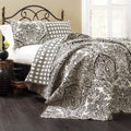 Gracewood Hollow Winchester Damask 3 Piece Quilt Set