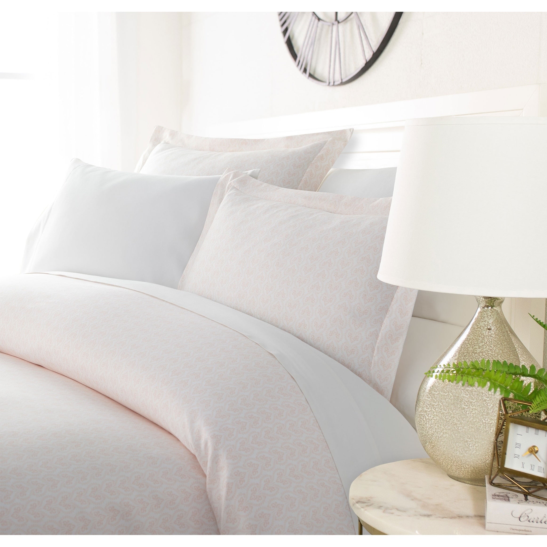 Luxury Delicate Damask 3 Piece Duvet Cover Set By Sharon Osbourne Home