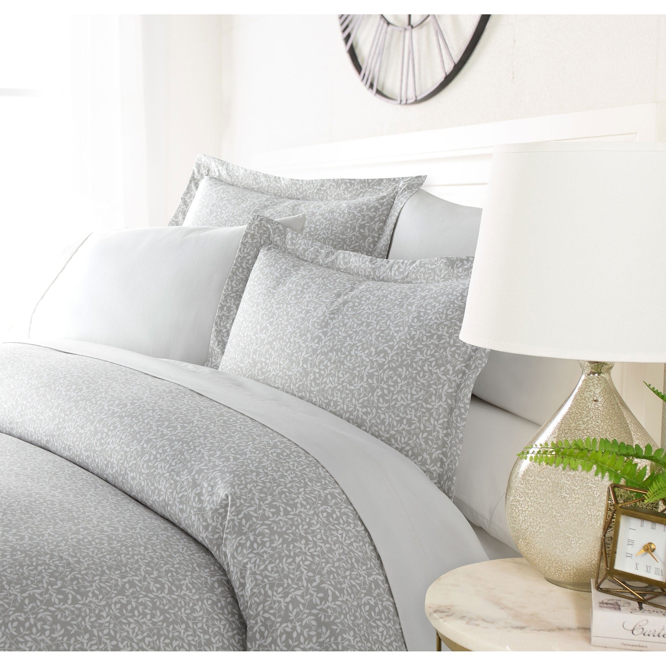 Luxury Silver Trellis 3 Piece Duvet Cover Set By Sharon Osbourne Home