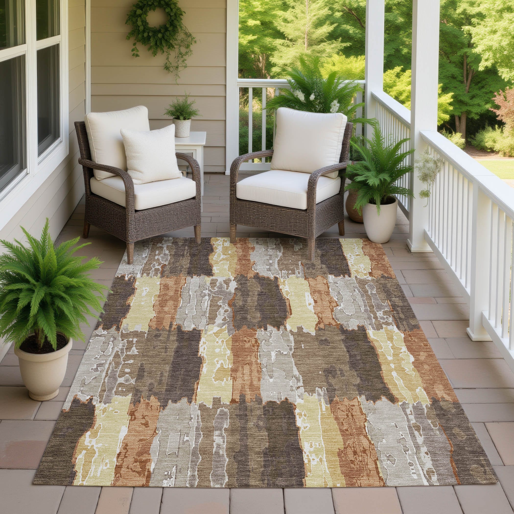 Machine Washable Indoor Outdoor Abstract Wiggins Chantille Rug