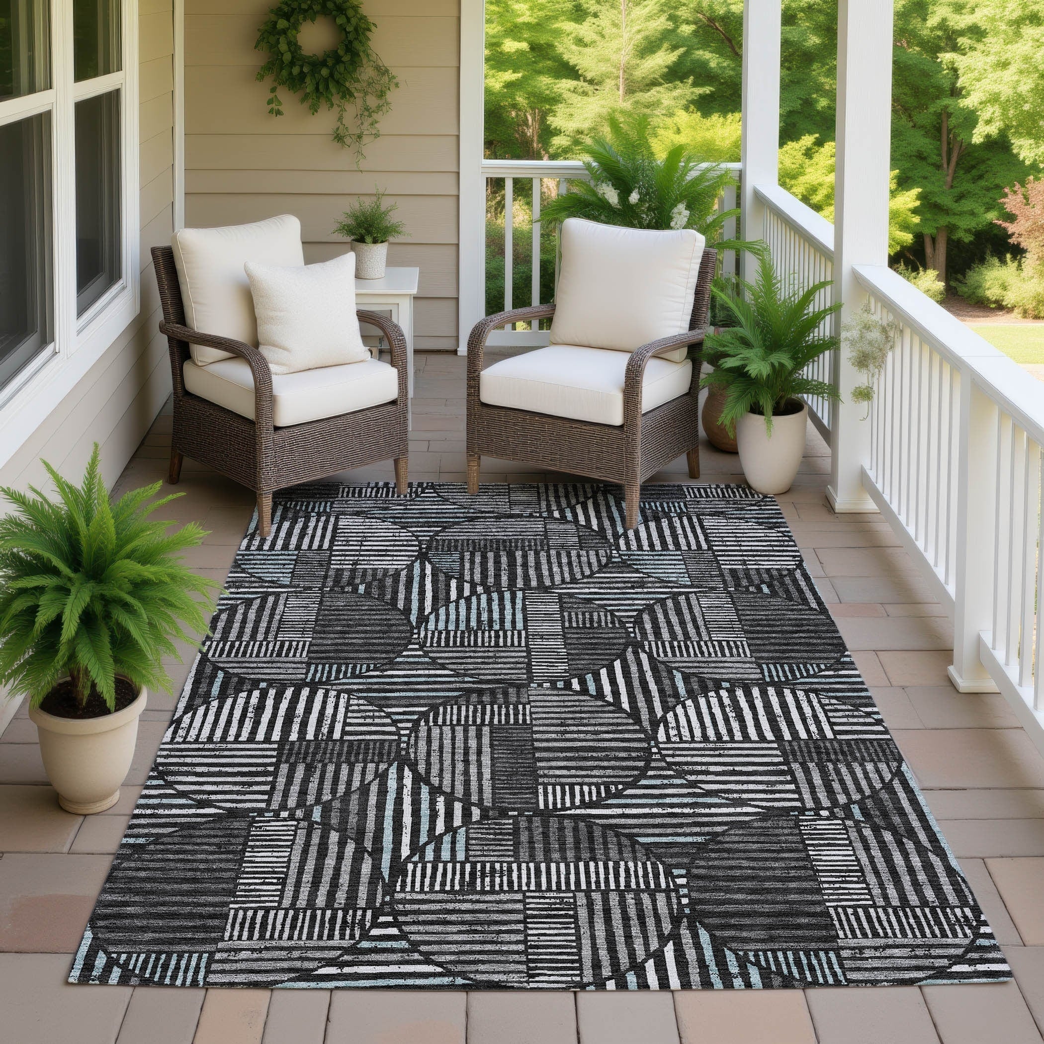 Machine Washable Indoor Outdoor Abstract Yampa Chantille Rug
