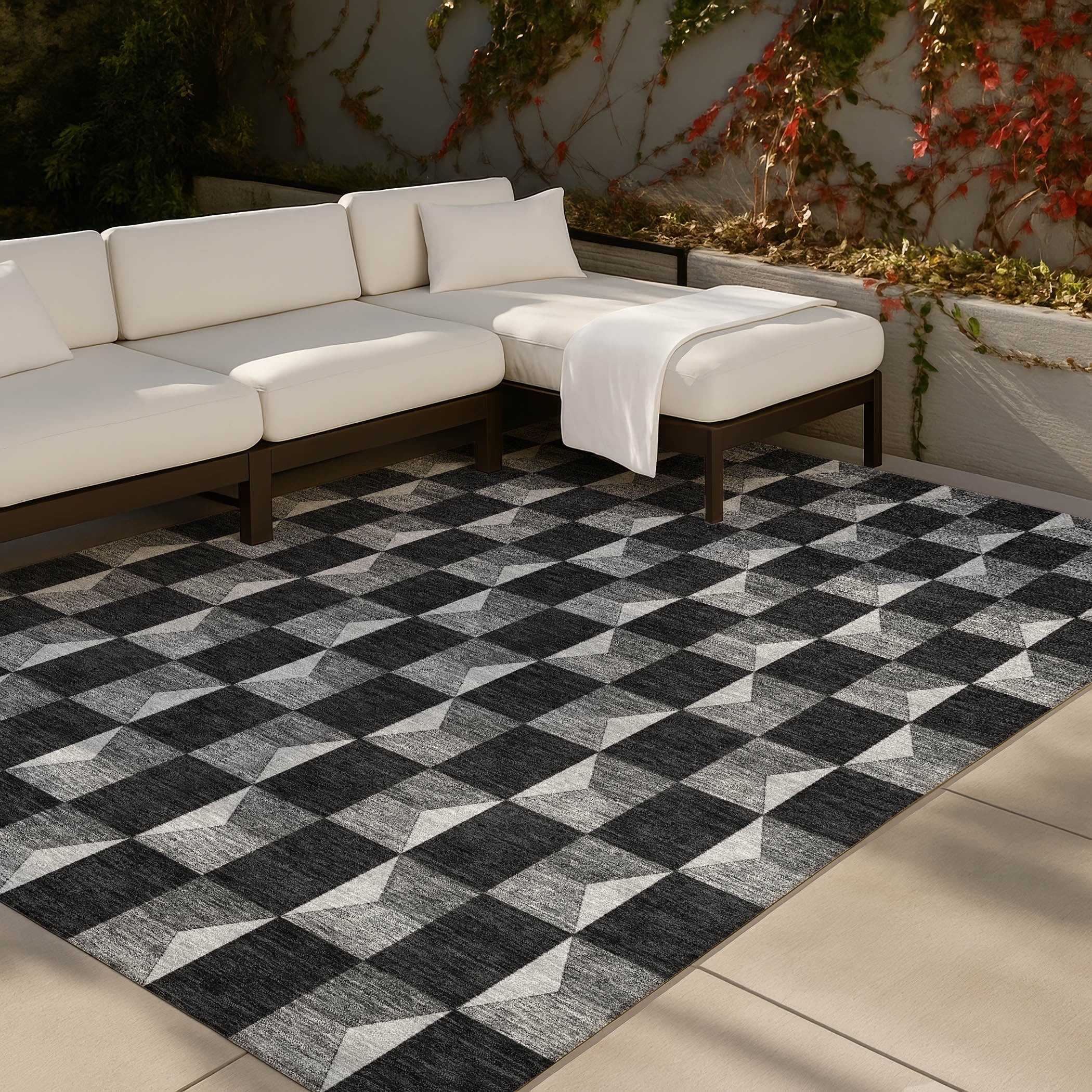 Machine Washable Indoor Outdoor Contemporary Ramah Chantille Rug