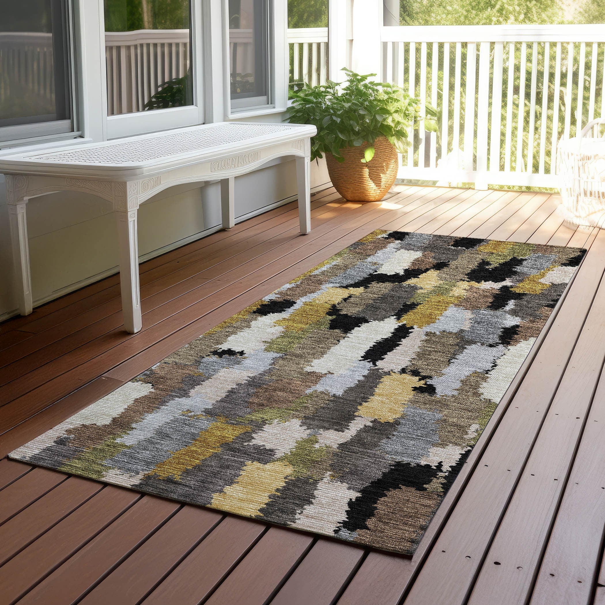 Machine Washable Indoor Outdoor Contemporary Stacks Chantille Rug