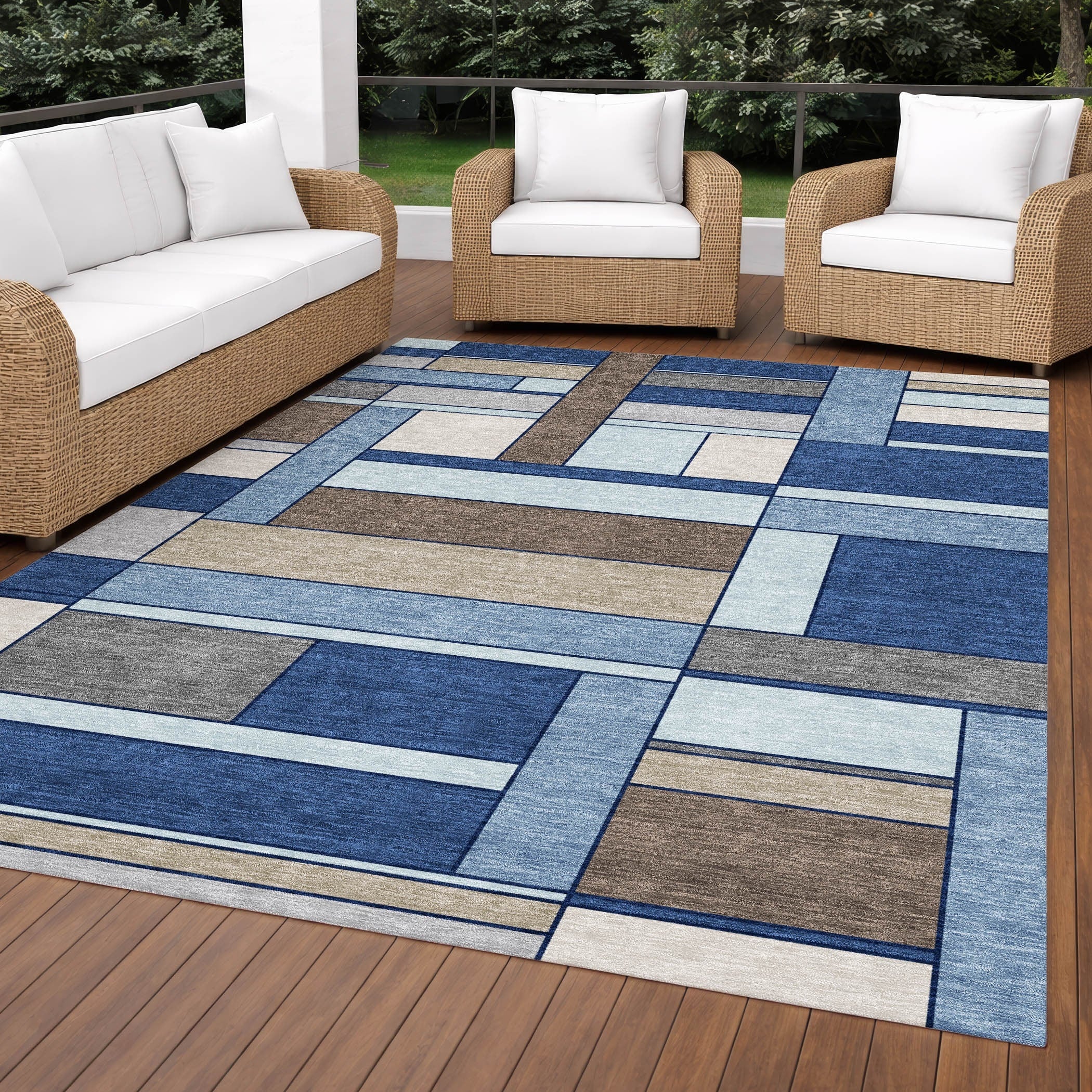 Machine Washable Indoor Outdoor Contemporary Vadnais Chantille Rug