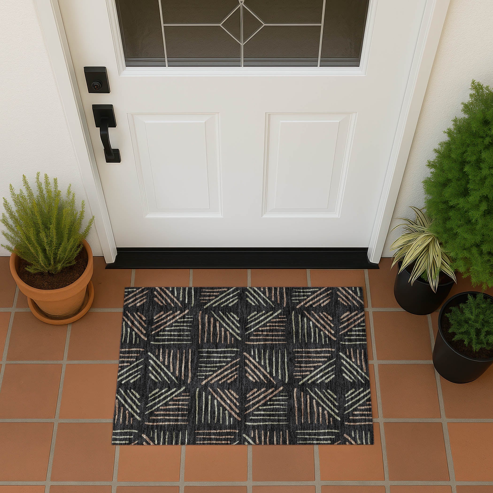 Machine Washable Indoor Outdoor Geo Dia Chantille Rug
