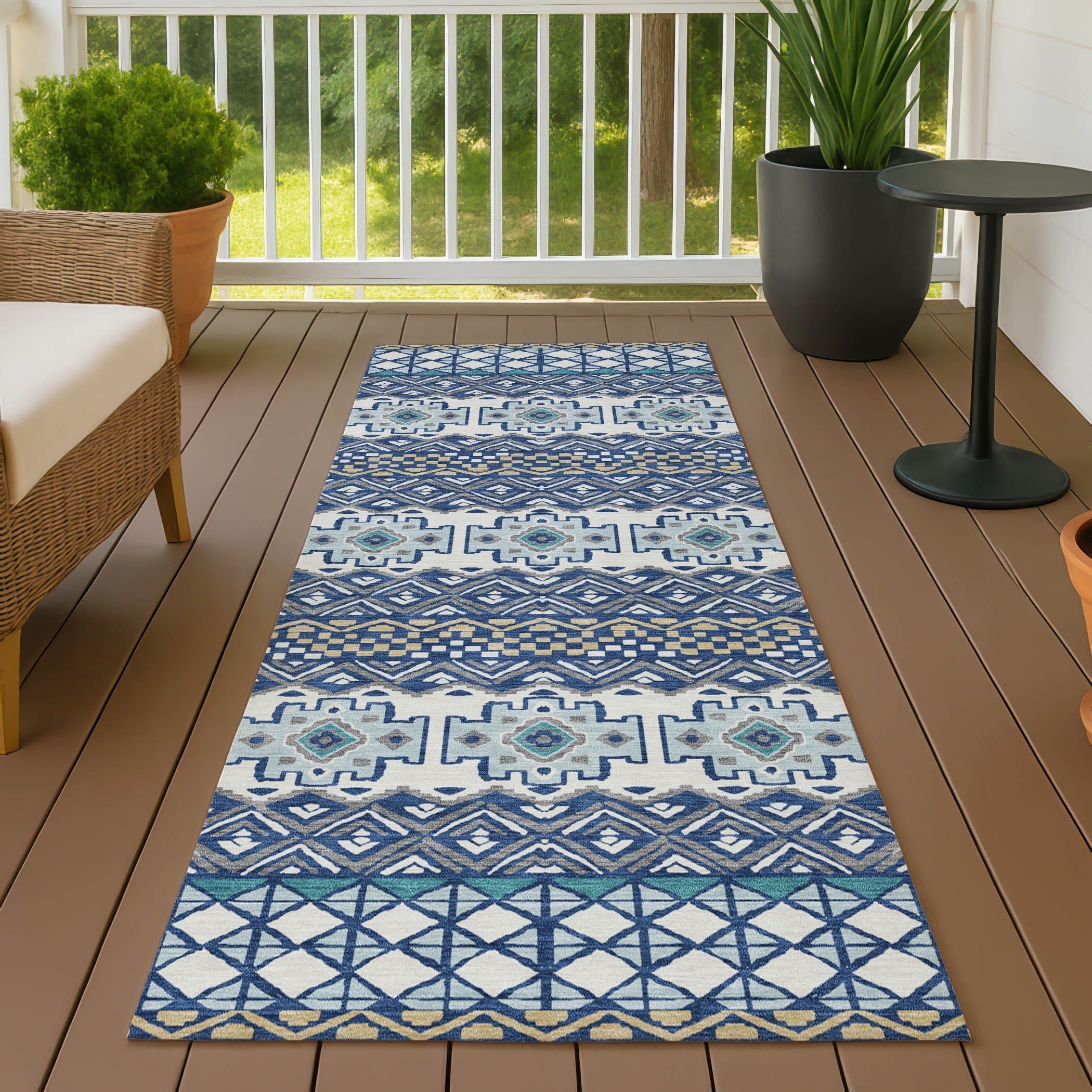 Machine Washable Indoor Outdoor Global Stripe Chantille Rug