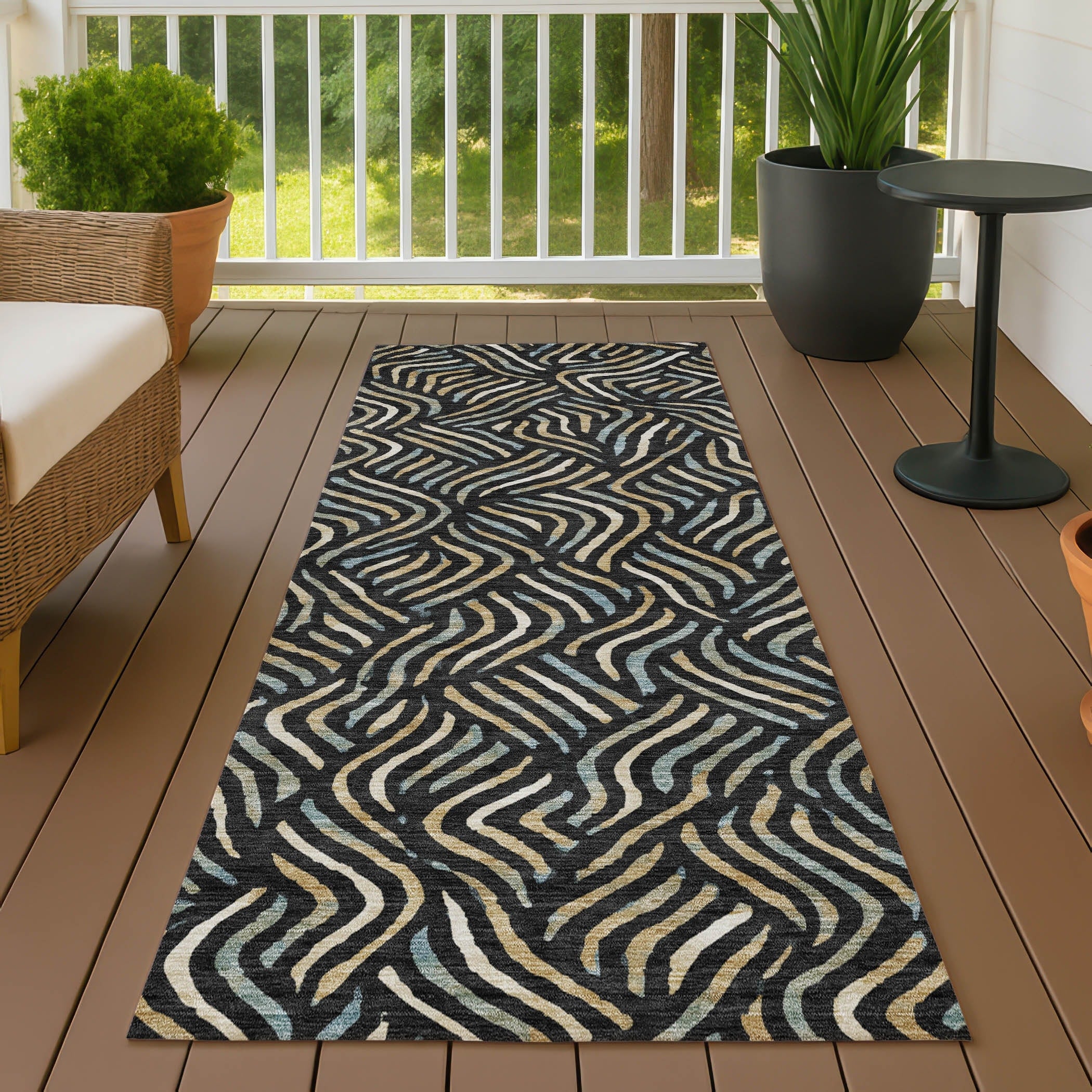 Machine Washable Indoor Outdoor Modern Jamie Chantille Rug