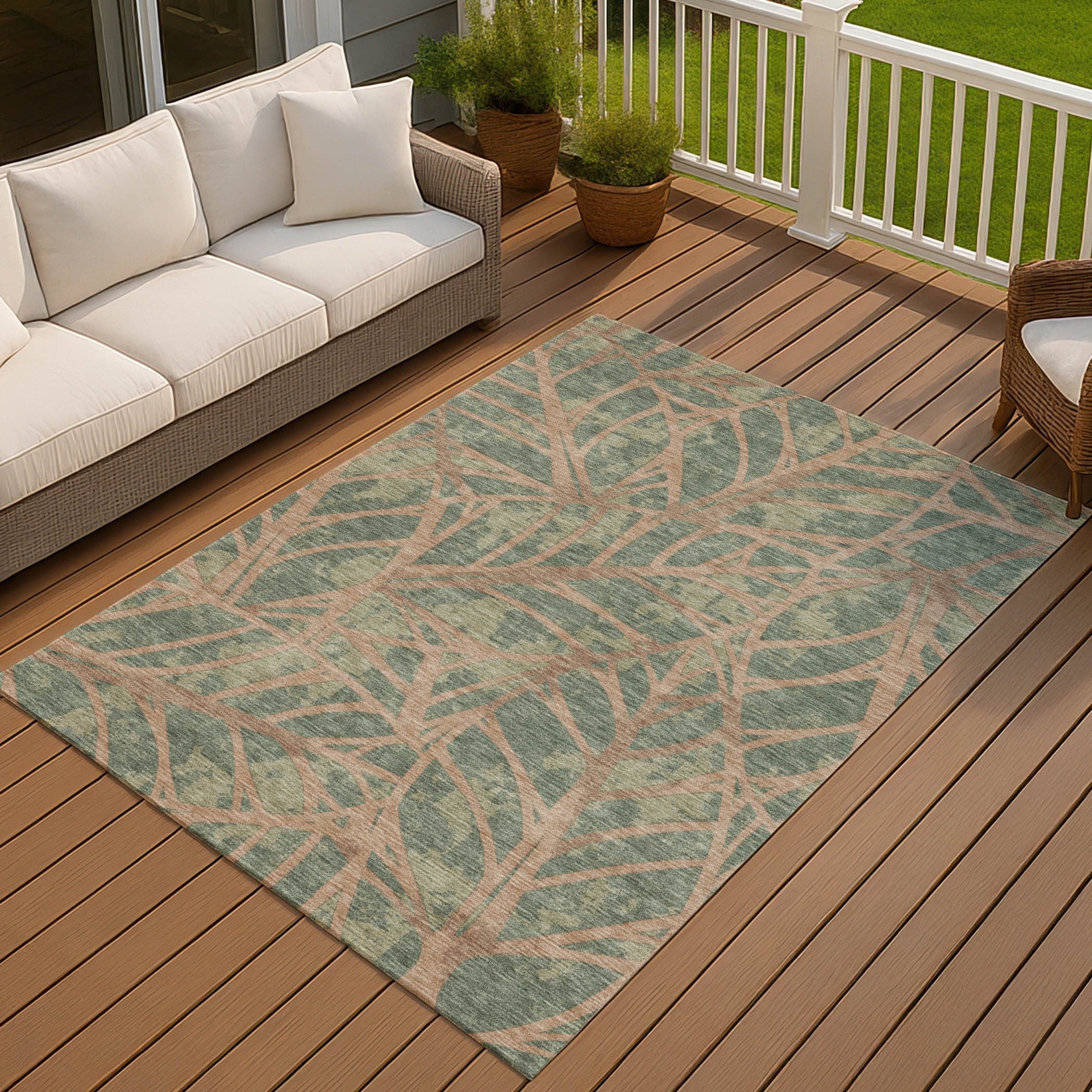 Machine Washable Indoor Outdoor Modern Palms Chantille Rug