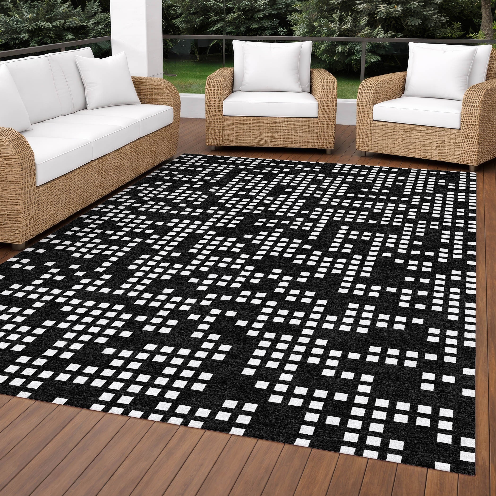 Machine Washable Indoor Outdoor Modern Sauk Chantille Rug