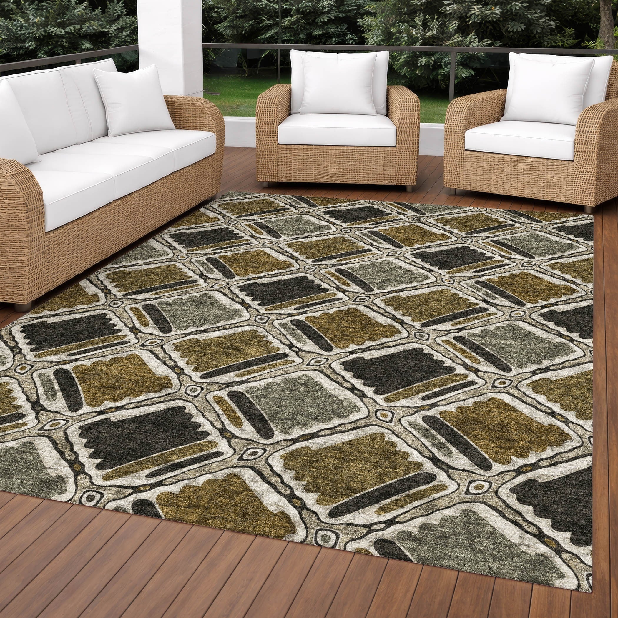 Machine Washable Indoor Outdoor Modern Trellis Edina Chantille Rug