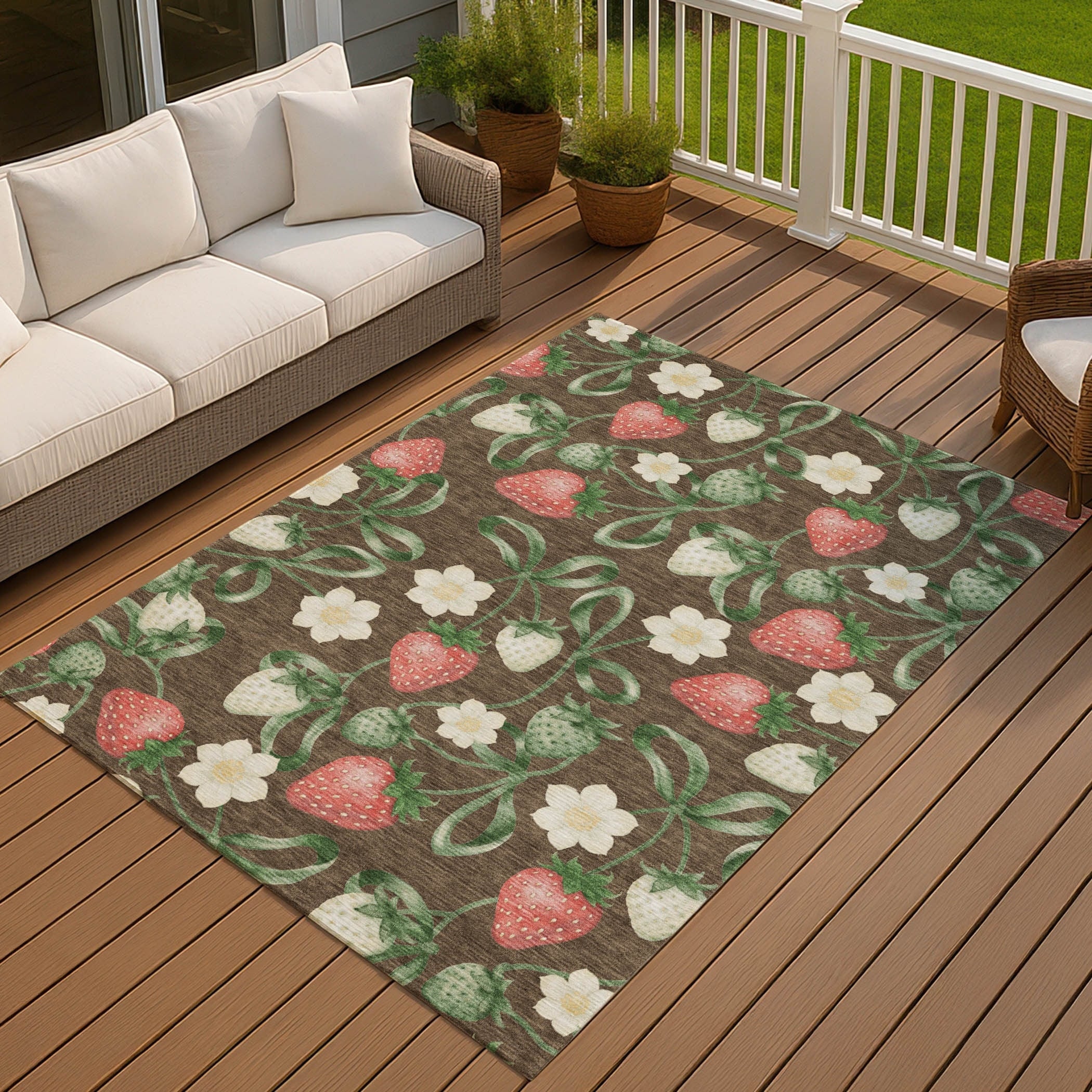 Machine Washable Indoor Outdoor Strawberry Garden Chantille Rug