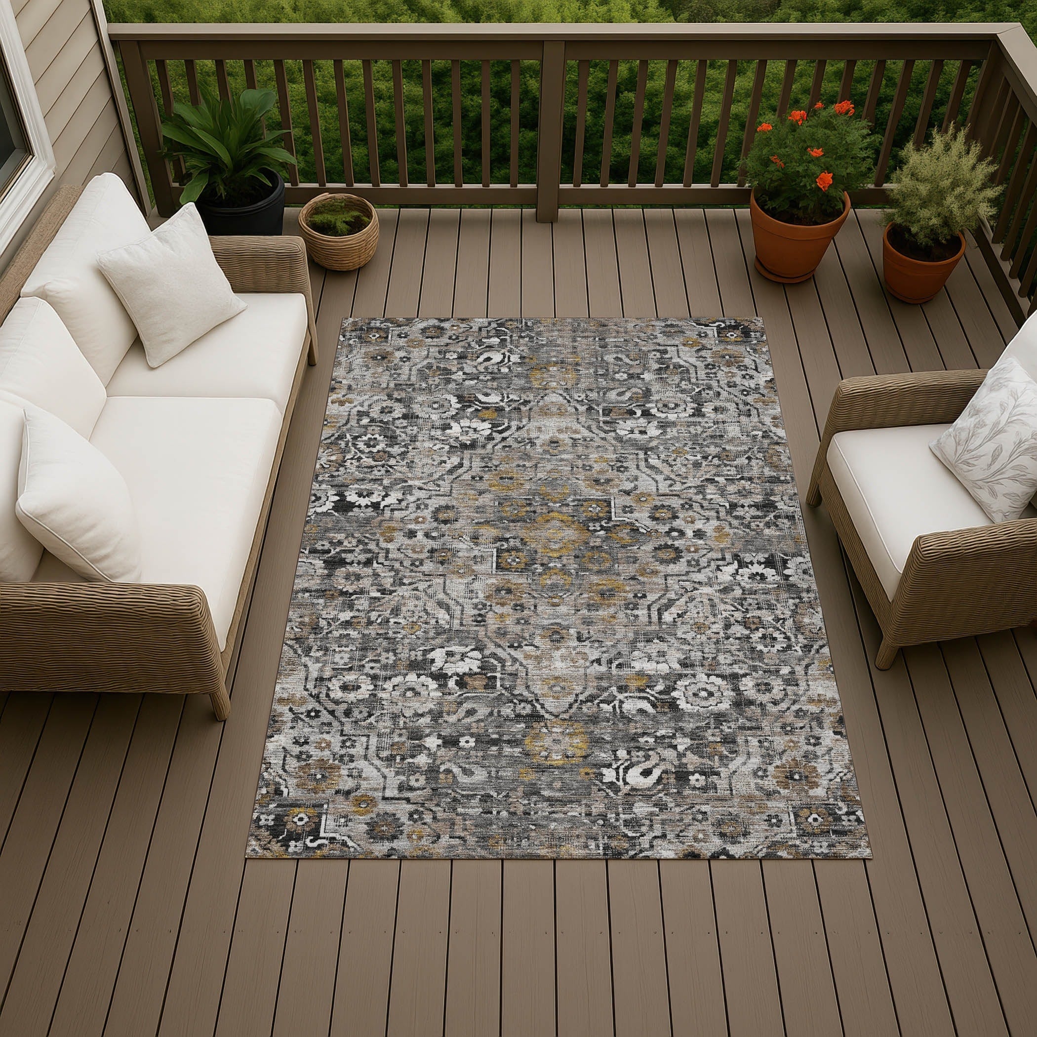 Machine Washable Indoor Outdoor Traditional Morven Chantille Rug